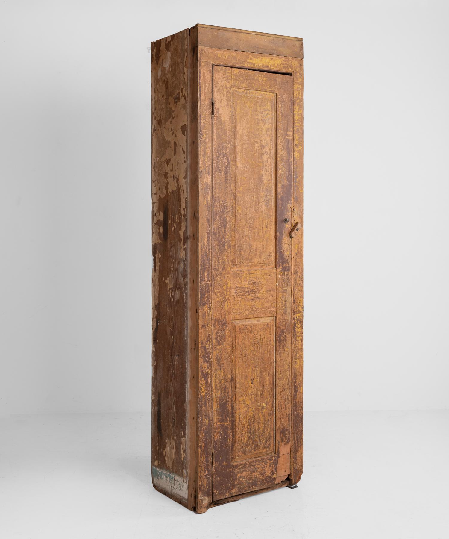 Primitive Oak and Pine Chimney Cabinet, America, circa 1900

Well-worn form, slender form with brass hardware and interior shelving.