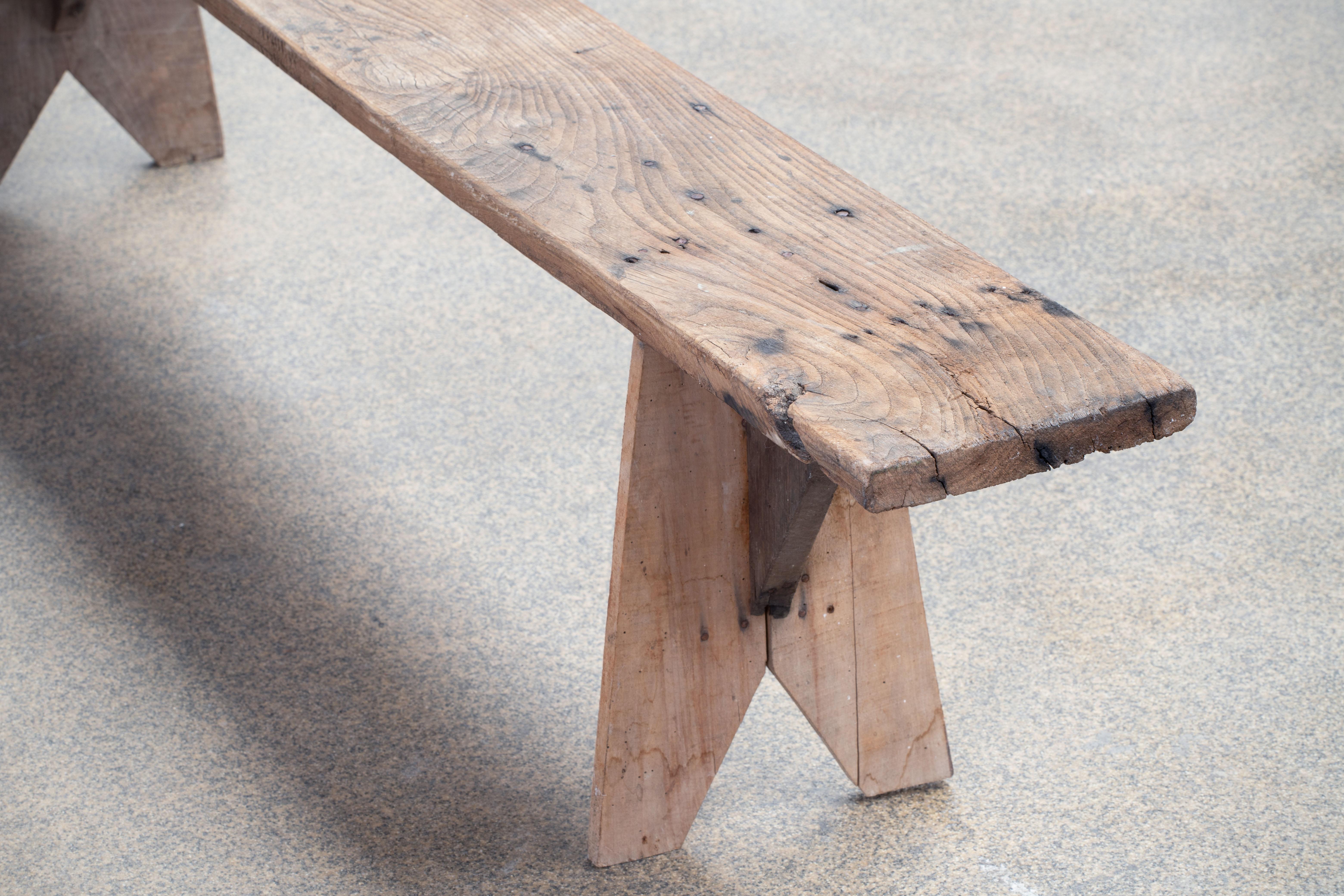 Primitive Oak Bench Wabi Sabi France 1930's In Good Condition For Sale In Wiesbaden, DE