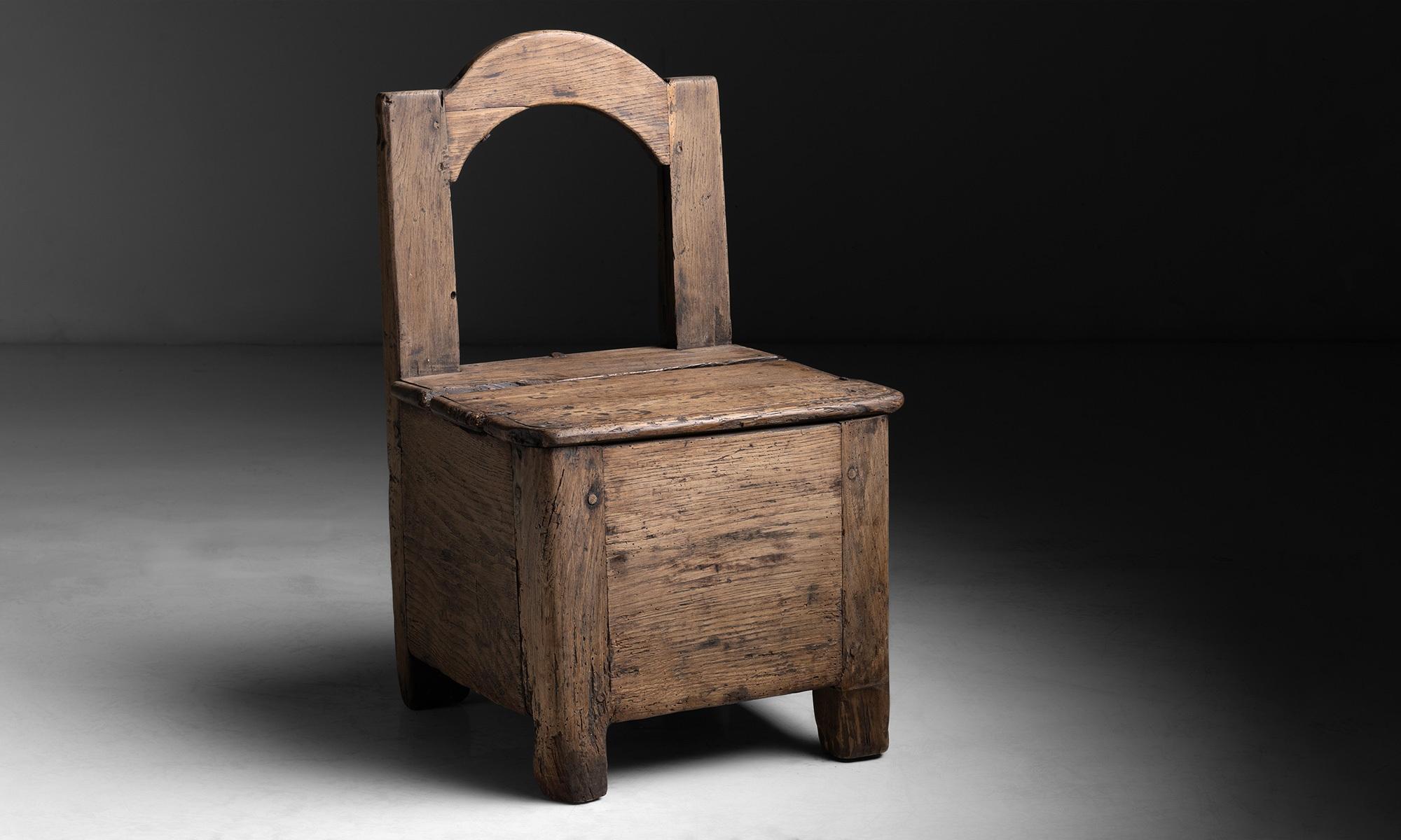 Primitive oak chair

France circa 1880

Measures: 18.5” L x 17” D x 30.75h” H x 16”seat.