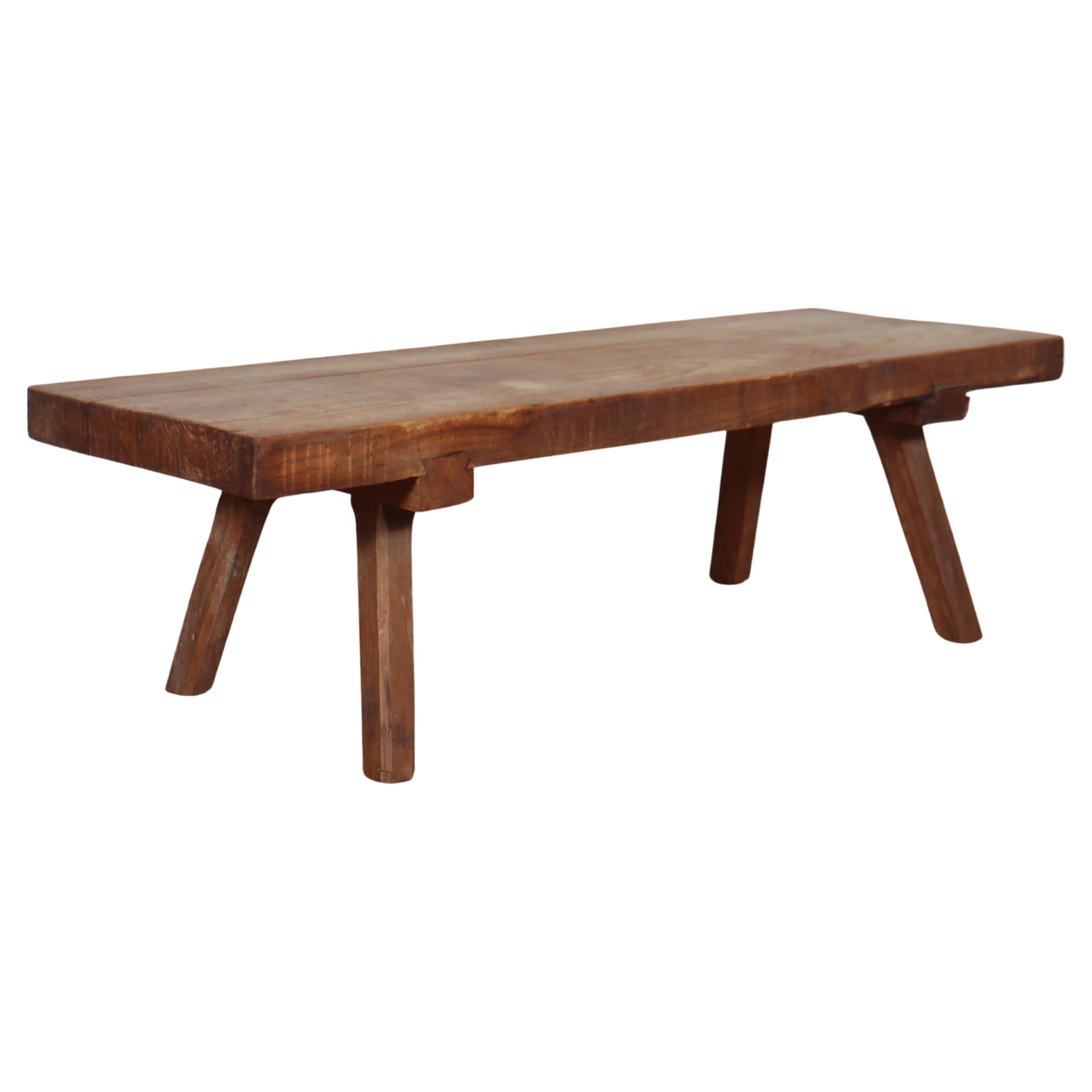 Table basse primitive en Oak Oak