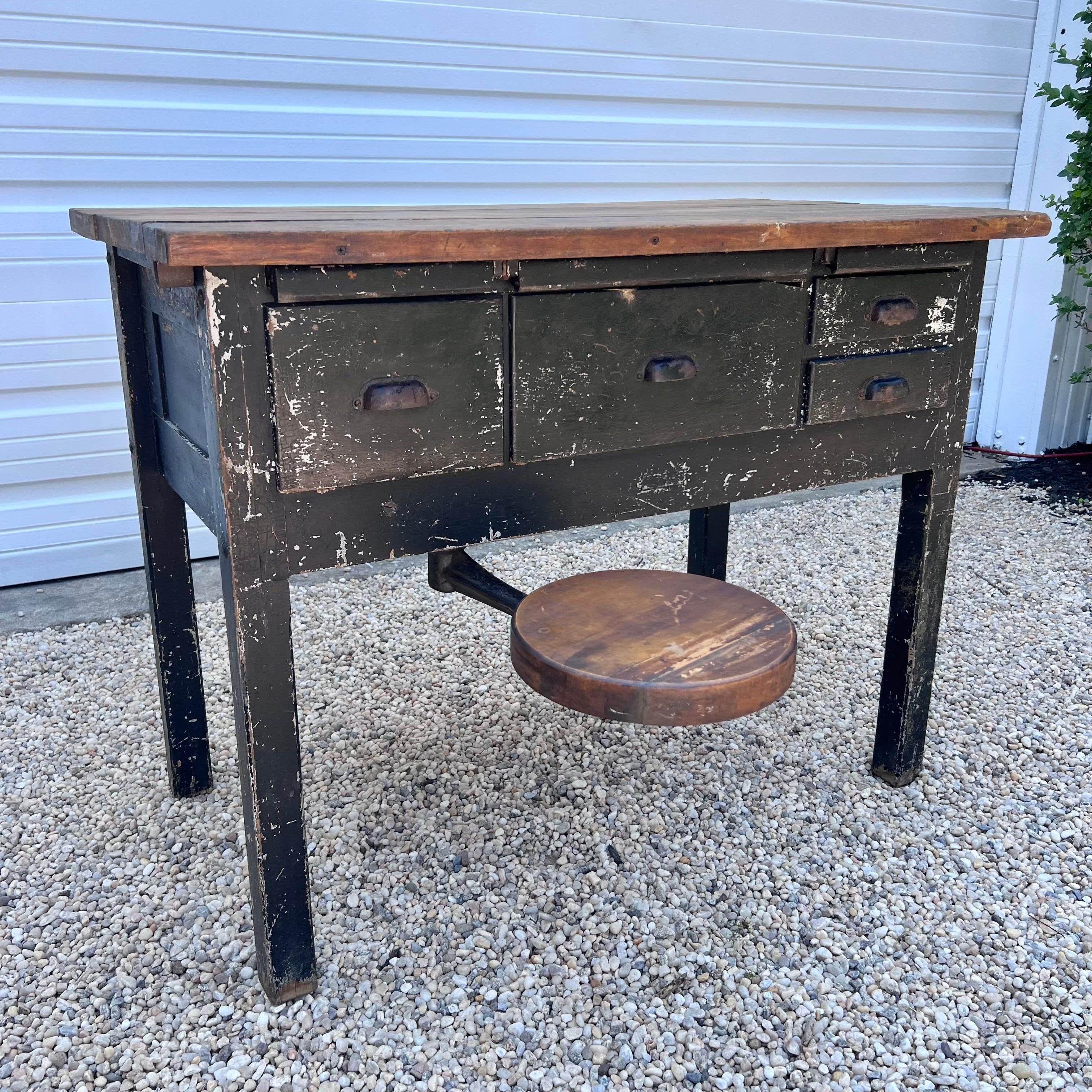 American Primitive Office Desk with Built in Stool, 1950s, USA For Sale