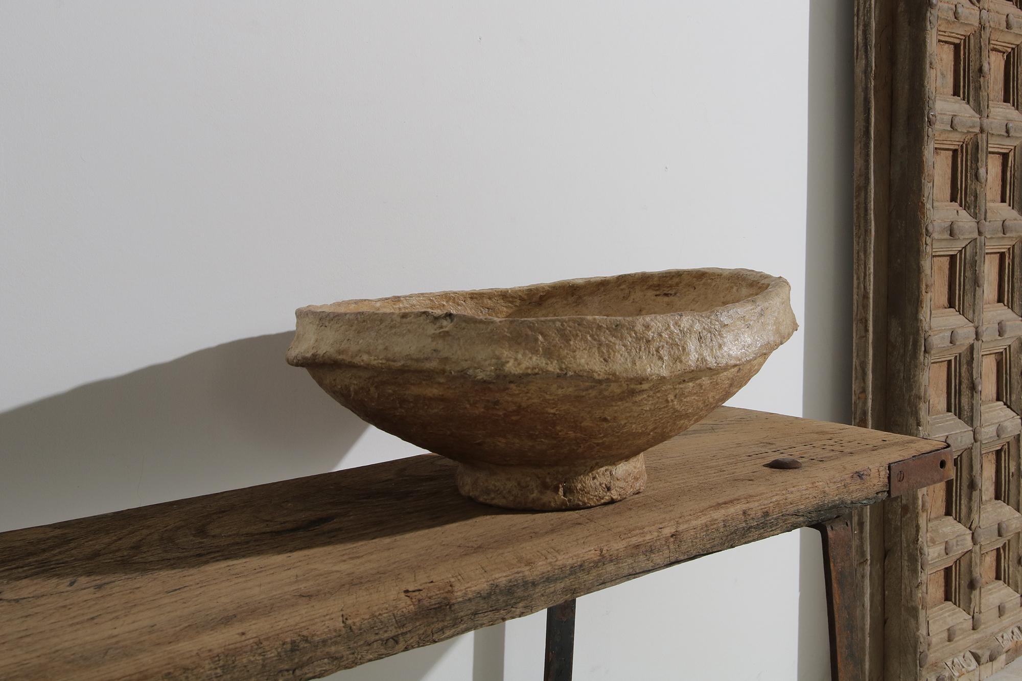 Mid-Century Modern 1 of 15 Old Vintage Indian Naga Grain Container Bowl Natural Rustic Fruit Dish For Sale