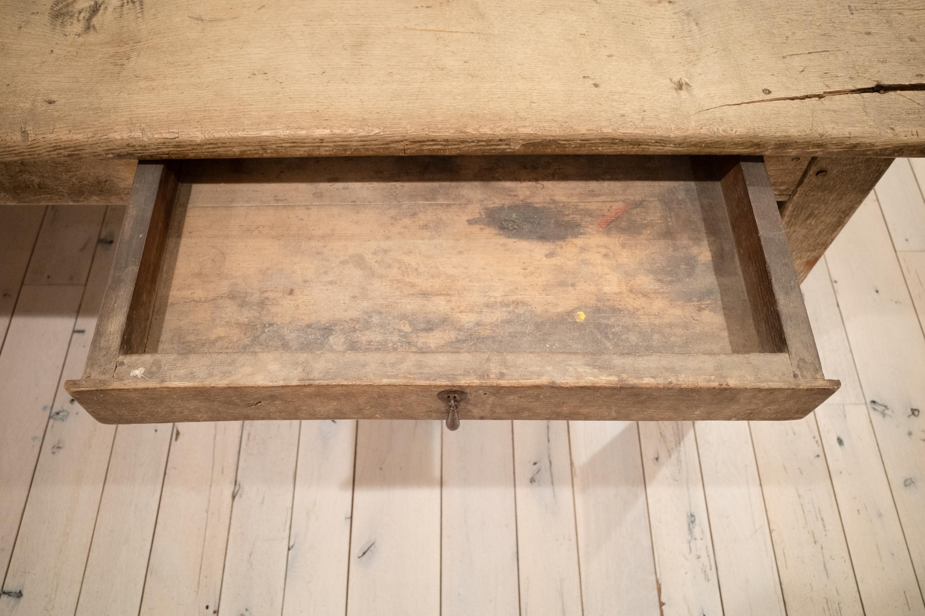 Console primitiva a un cassetto in vendita 3