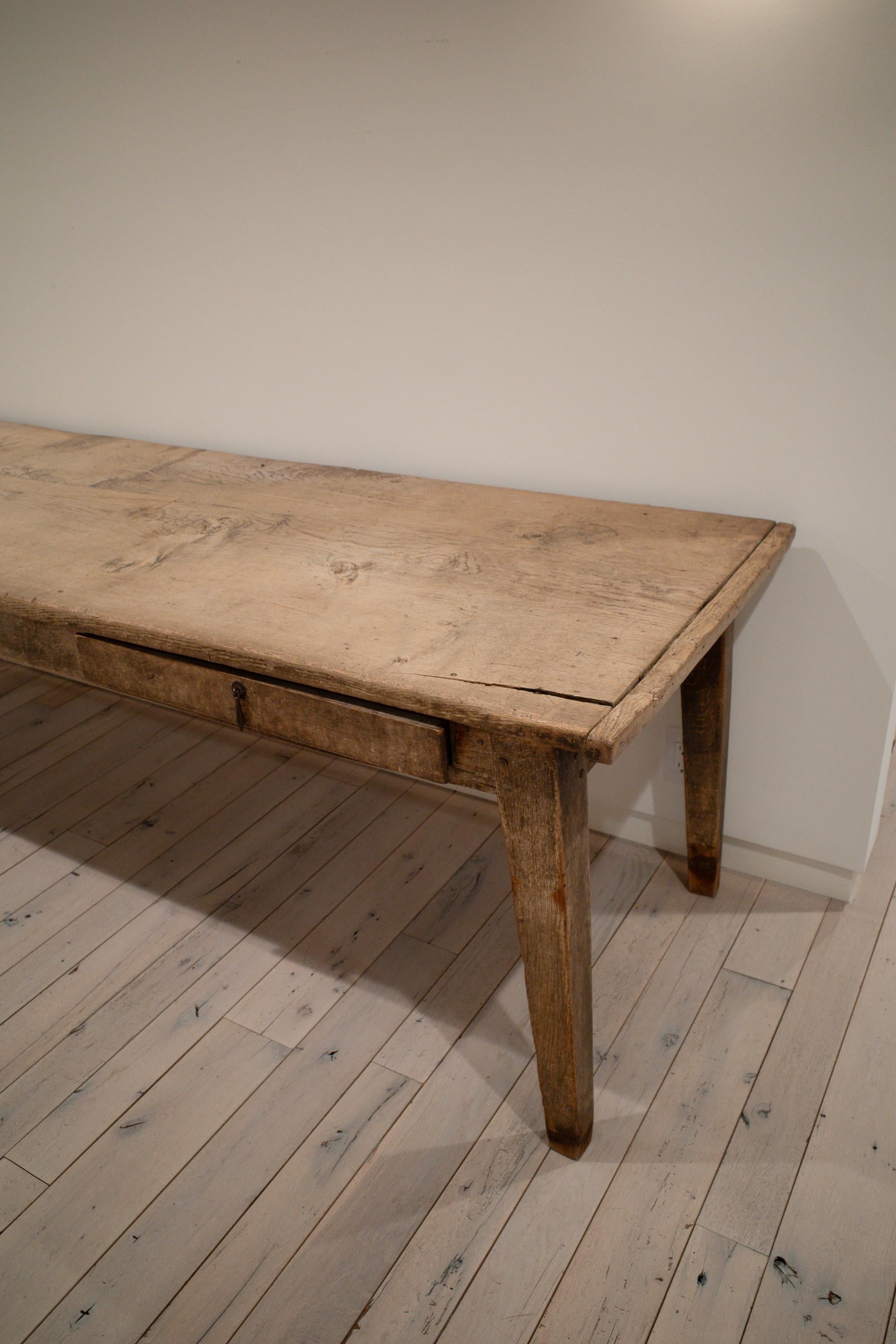 Primitivo Console primitiva a un cassetto in vendita