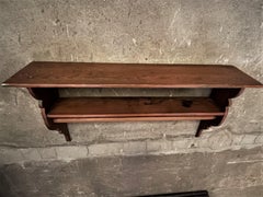 Land Primitive Cabin Kiefer 2 Tier Wandregal w / geformte Seiten & Garderobe Rod