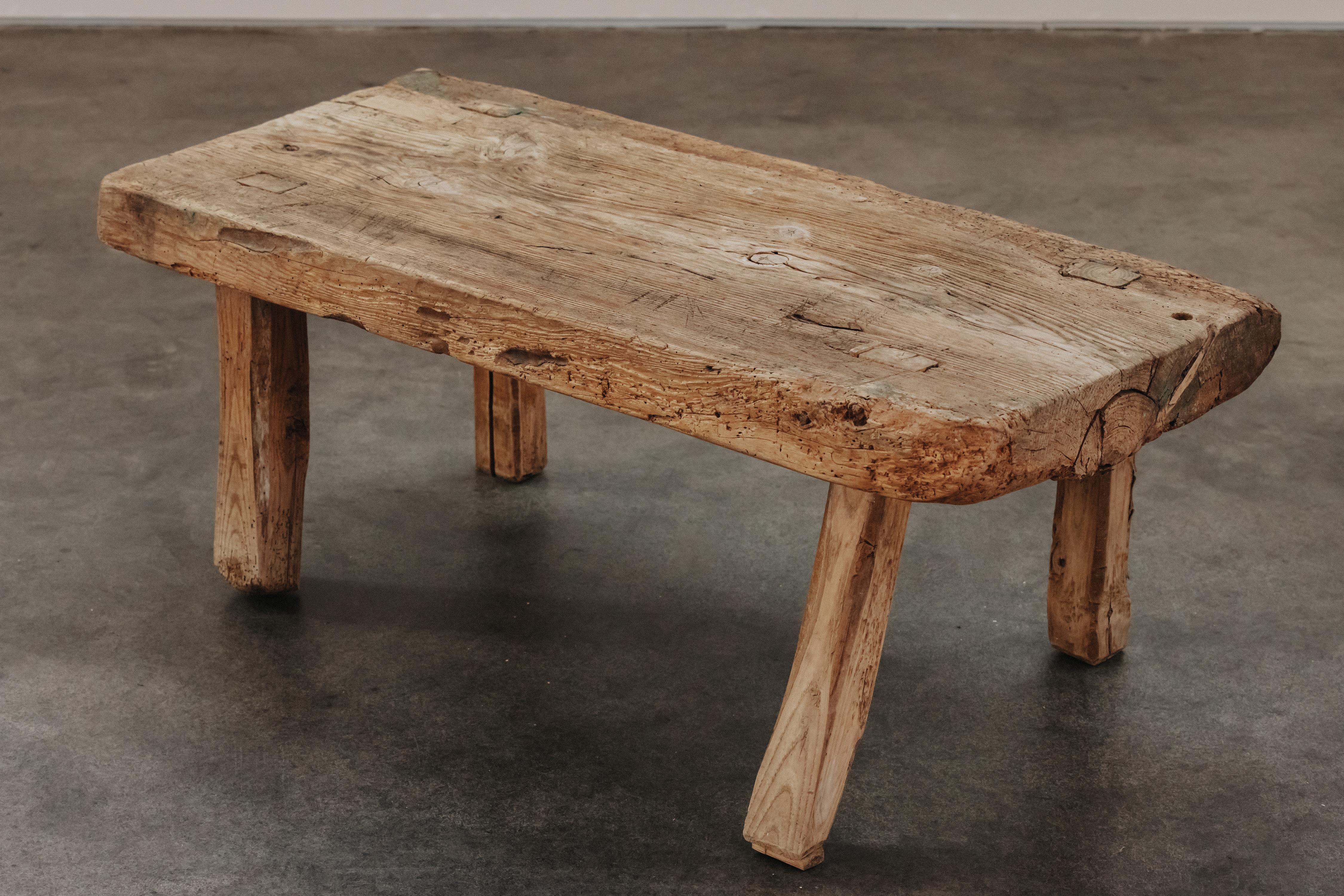 Primitive Pine Coffee Table From France, Circa 1850 In Good Condition For Sale In Nashville, TN