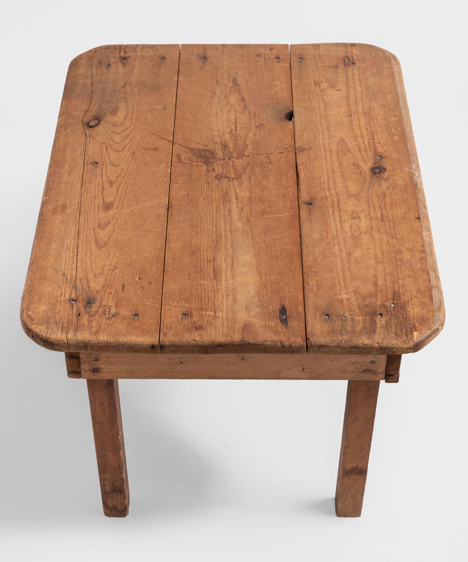 Hand-Crafted Primitive Pine Side Table, America, circa 1900