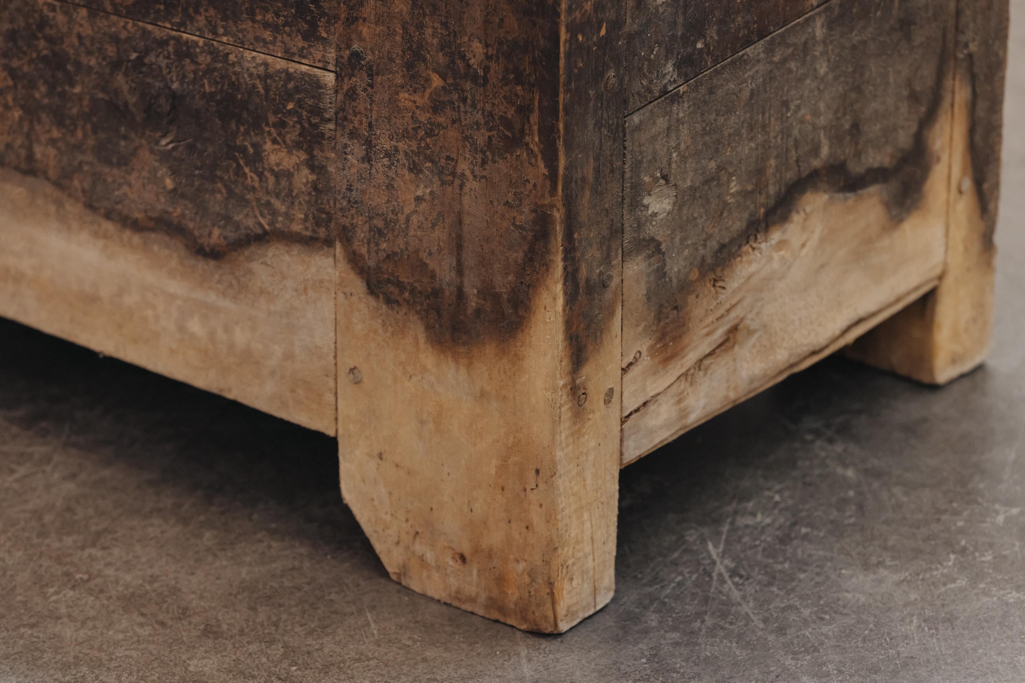 Primitive Pine Trunk From Italy, Circa 1800 In Good Condition For Sale In Nashville, TN