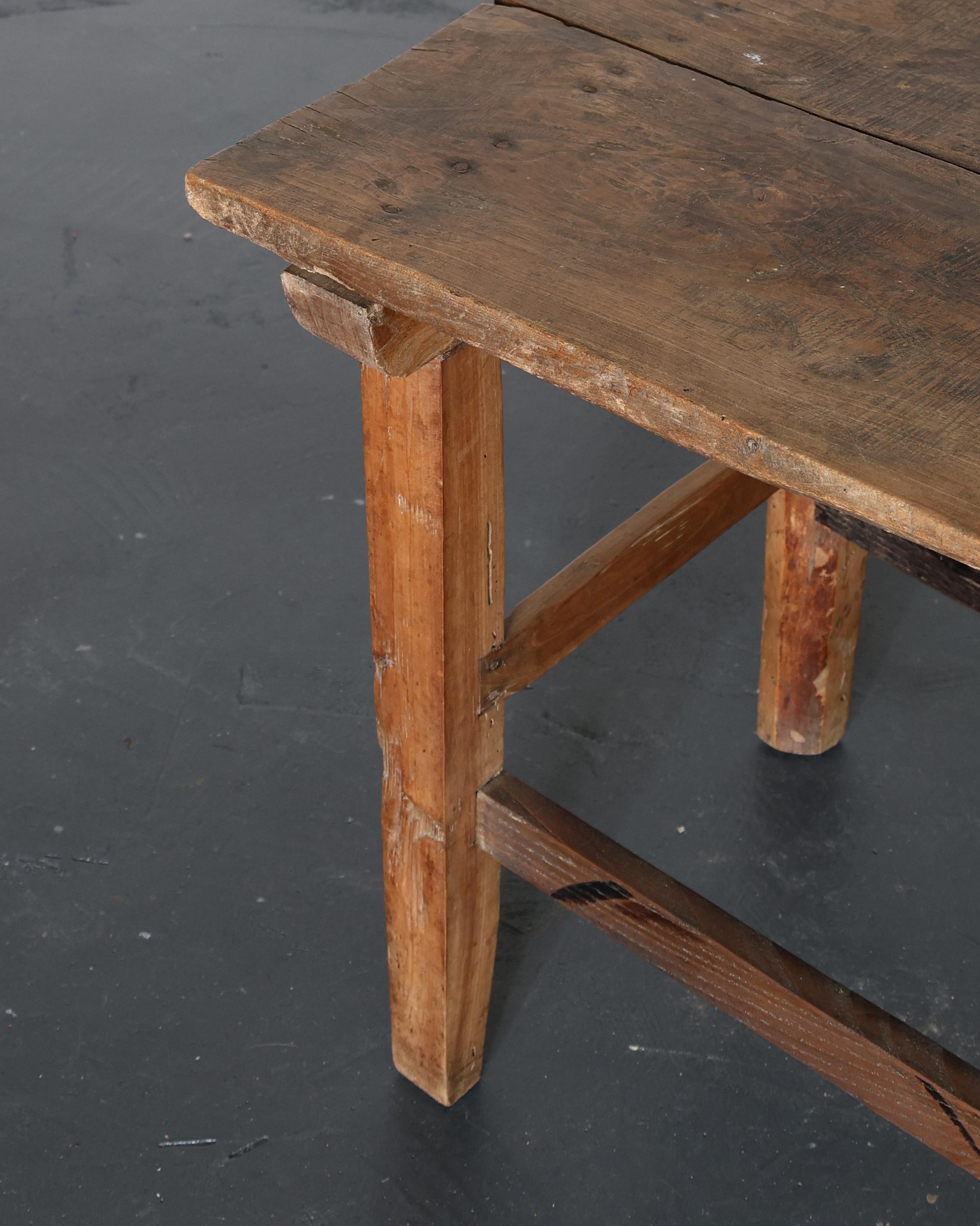Primitive Portuguese 19Th C. Side/Lamp Table For Sale 2
