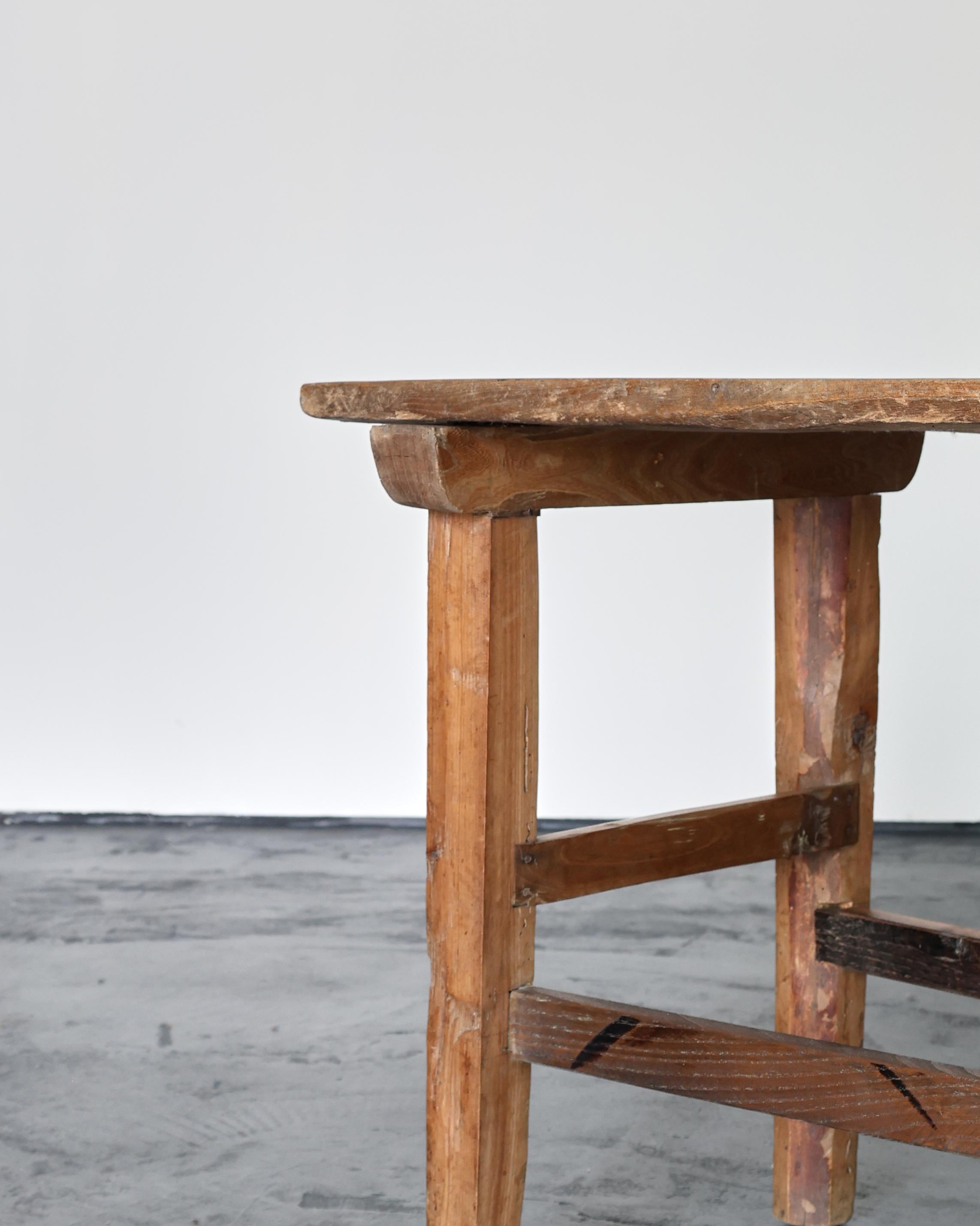 Primitive Portuguese 19Th C. Side/Lamp Table For Sale 3