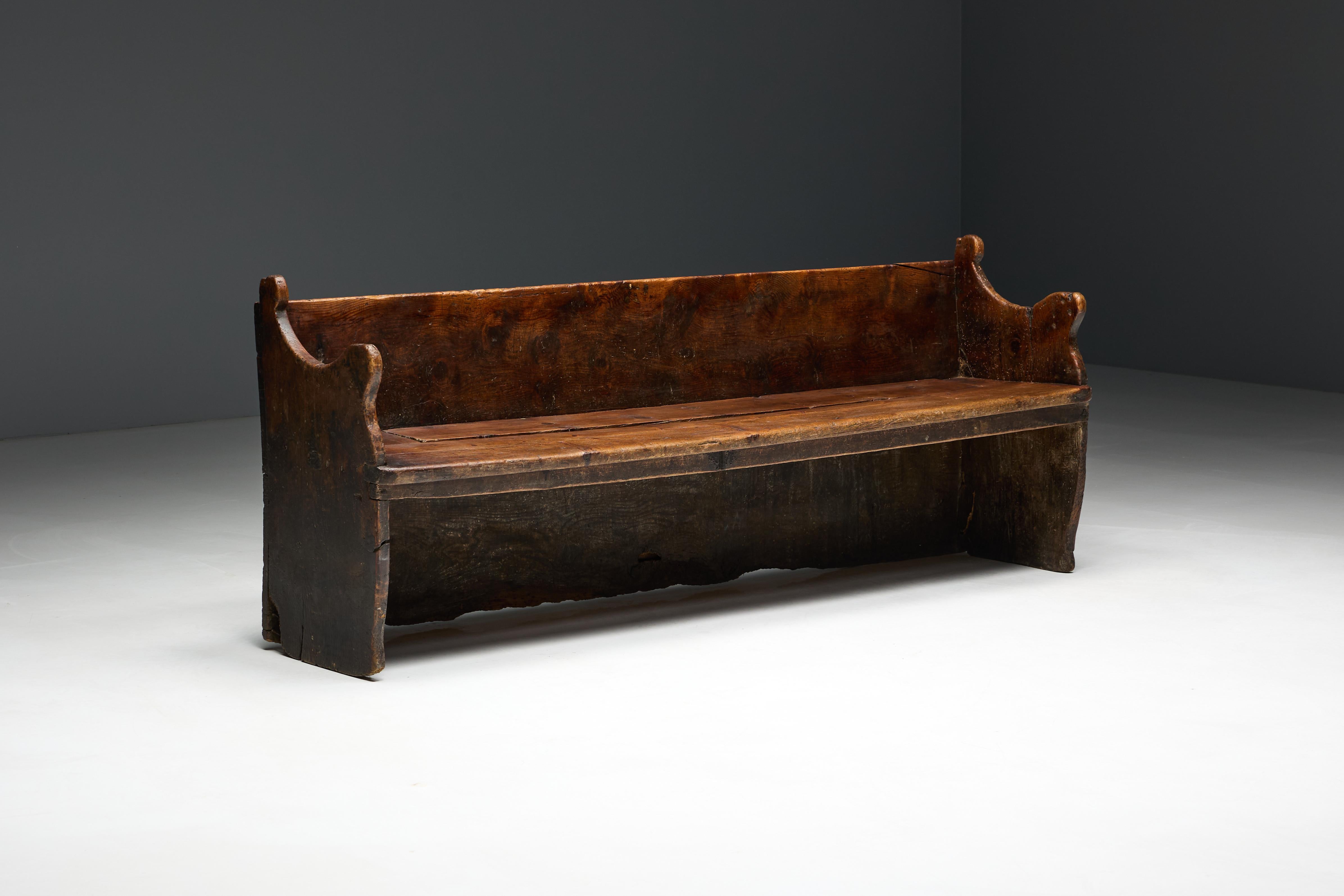 Banc primitif Pyrenean, France, 19e siècle Excellent état - En vente à Antwerp, BE