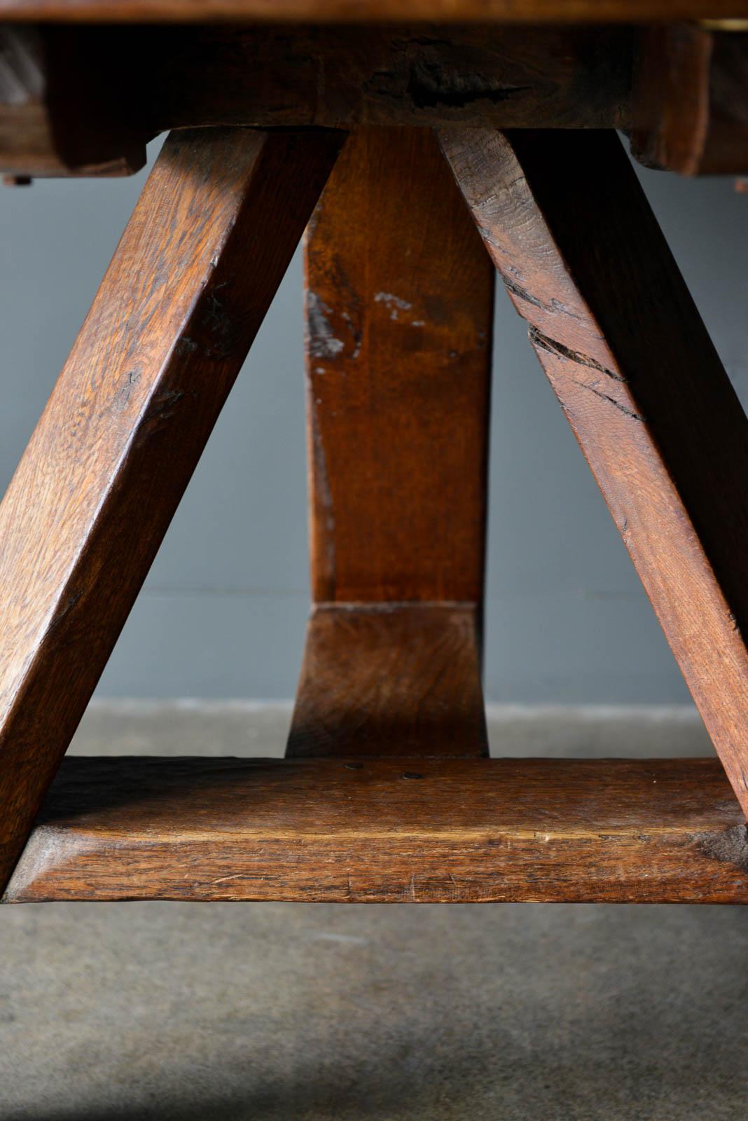 Arts and Crafts Primitive Round Dining or Center Table