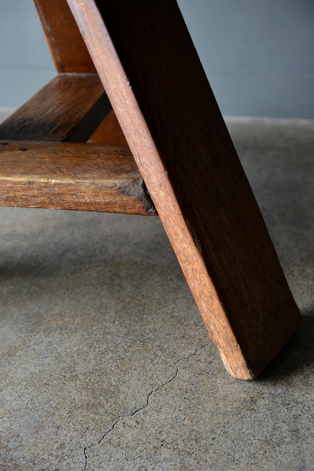 Primitive Round Dining or Center Table In Good Condition In Costa Mesa, CA