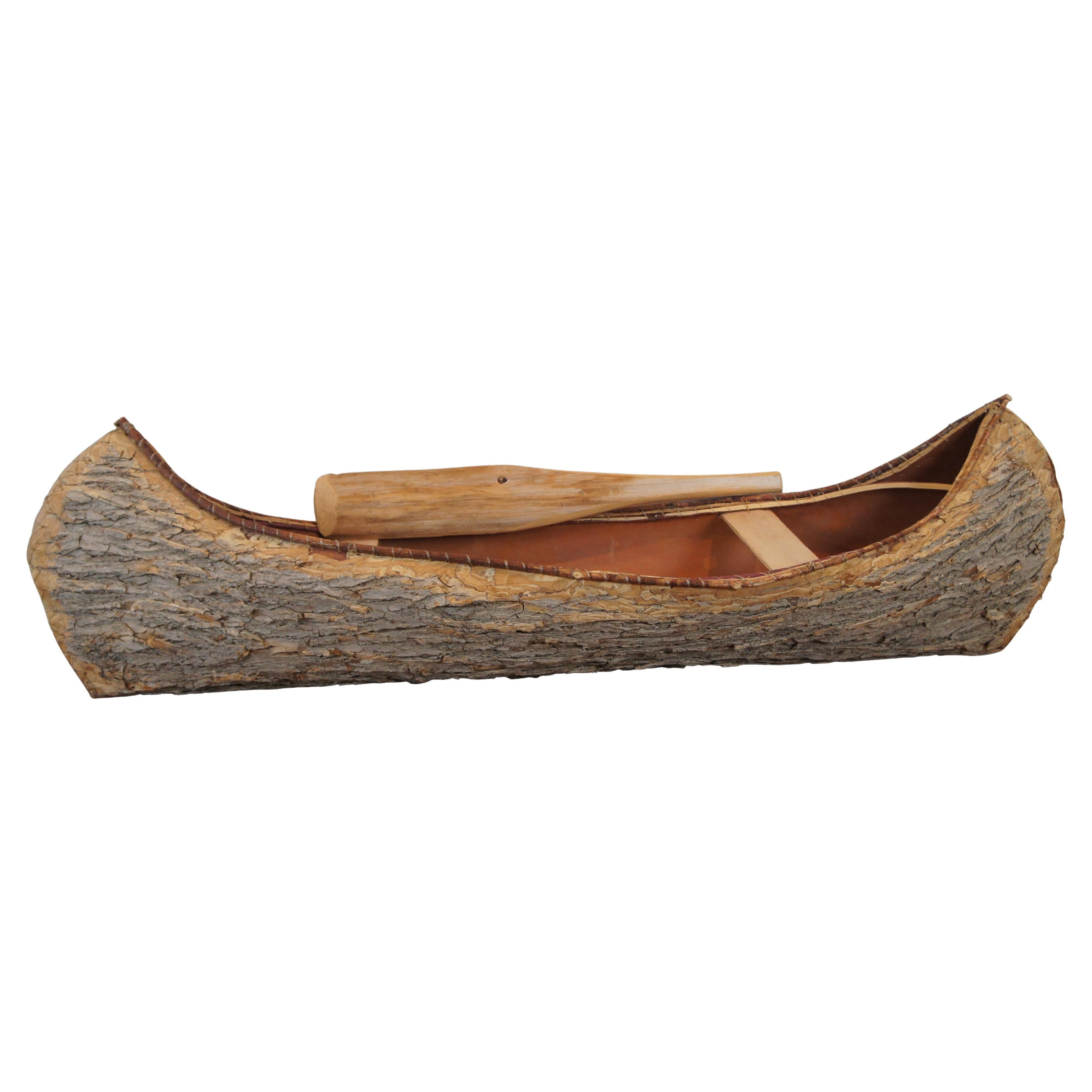 Primitive Rustic Folk Art Birch Bark Model 1/3 Scale Canoe & Paddle 47" (Modèle réduit de canoë et de pagaie en écorce de bouleau) 
