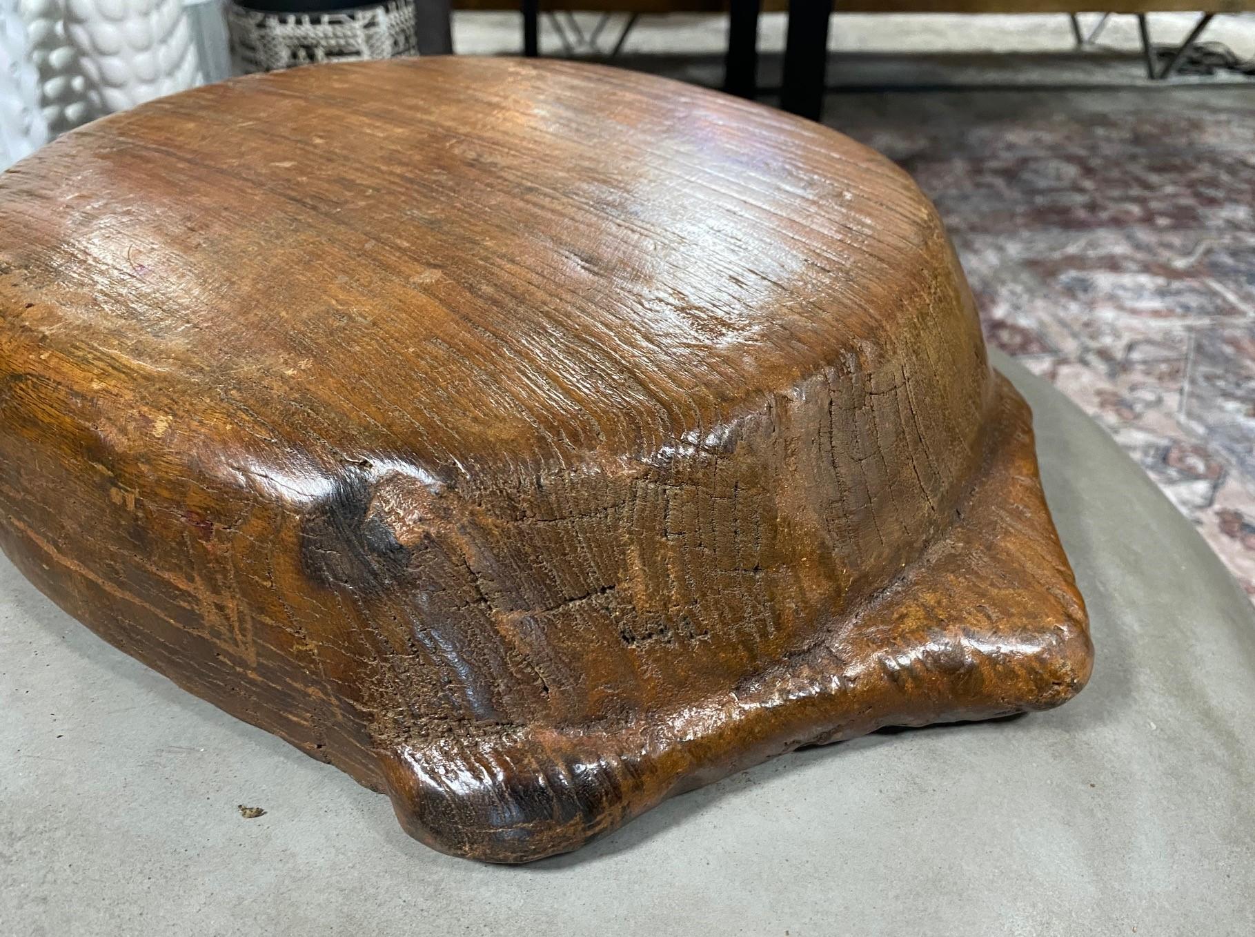 Rustic Large Folk Art Handled Natural Organic Wood Carved Bowl, 1800s For Sale 7