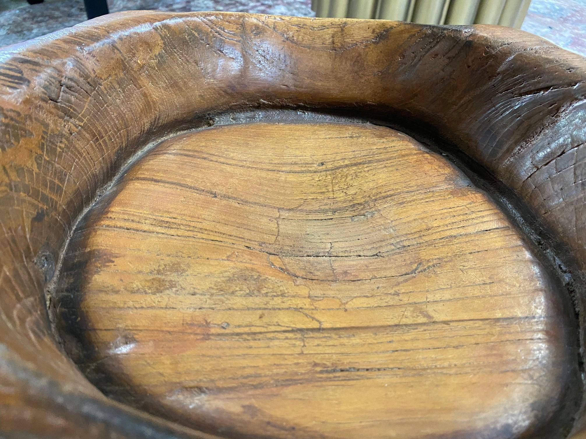 Rustic Large Folk Art Handled Natural Organic Wood Carved Bowl, 1800s For Sale 1