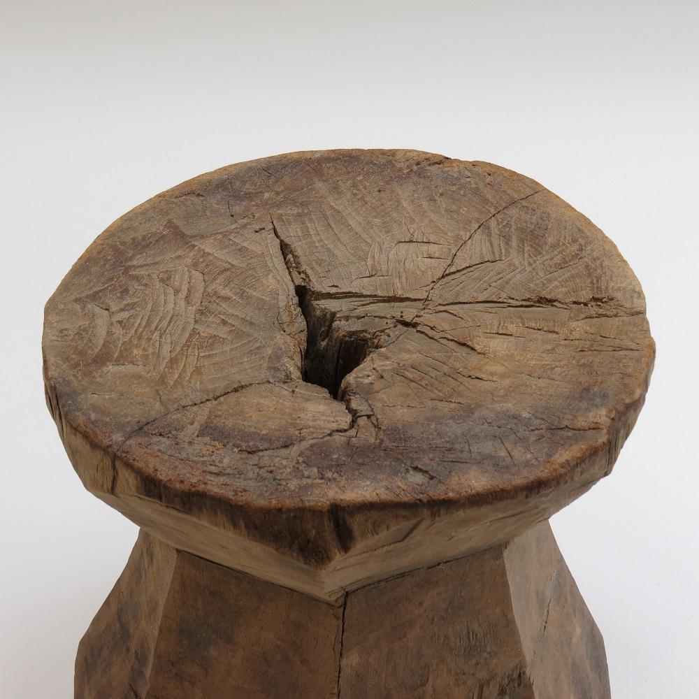Antique Primitive Rustic Large Mortar table or Stool Indonesian In Good Condition In Stow on the Wold, GB