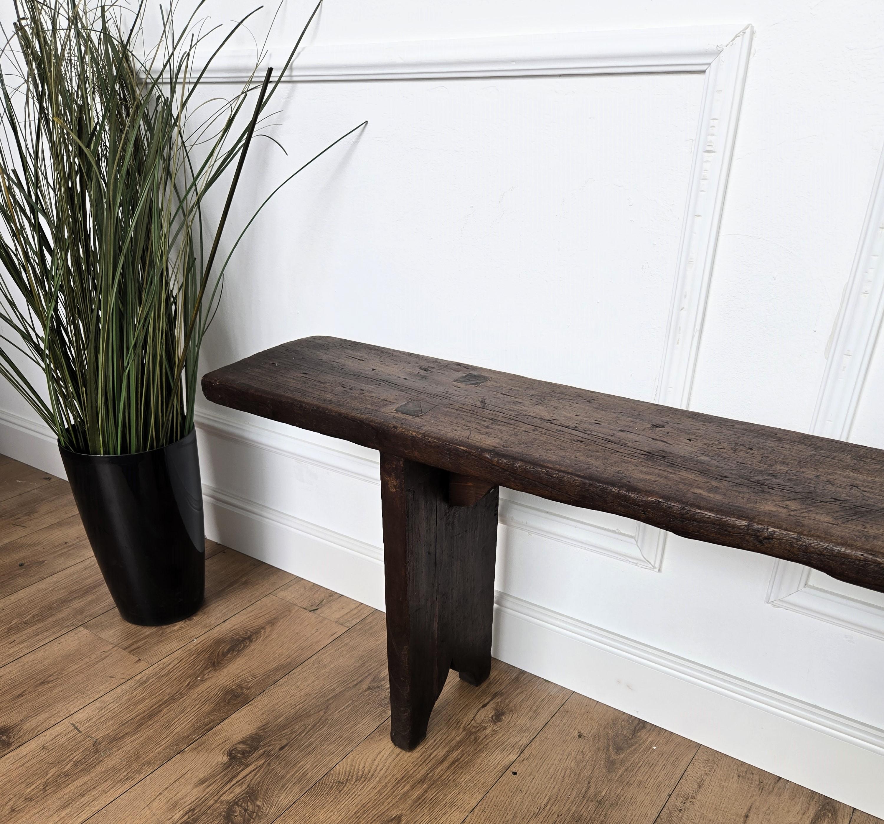 Primitive Rustic Minimal Italian Antique Wooden Bench Side Table For Sale 3