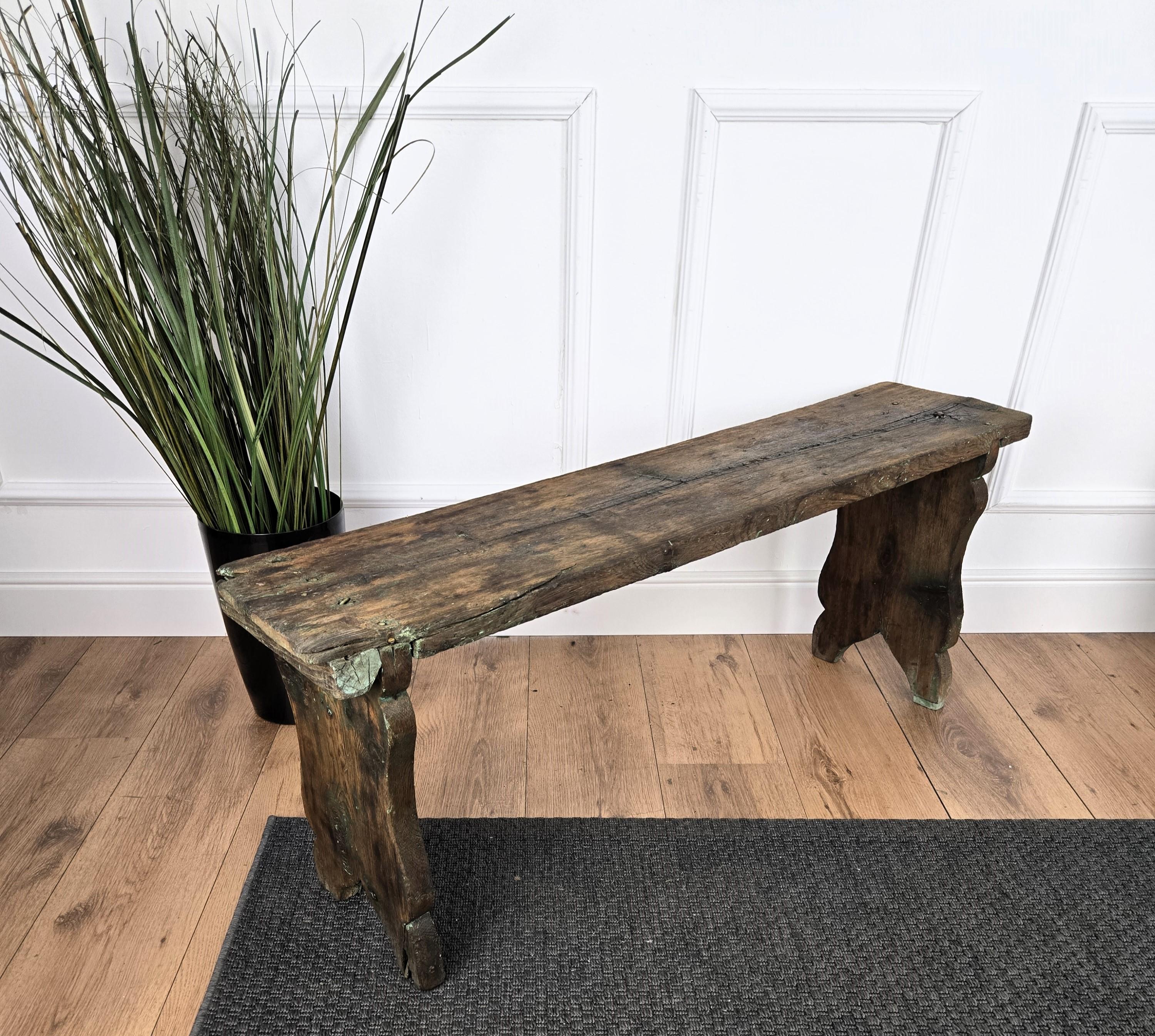 italien Table d'appoint en bois Primitive Rustique Minimale Italienne Midcentury Banc Tabouret en vente