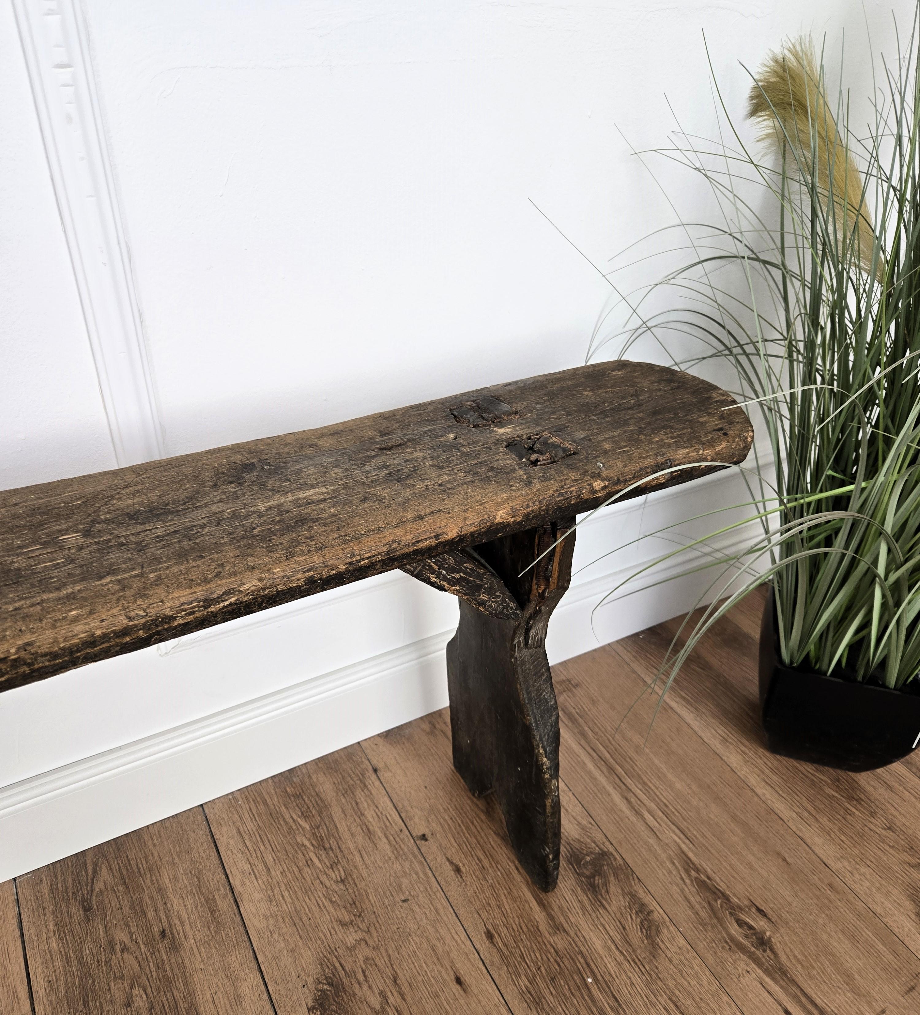 Table d'appoint en bois Rustique Minimale Italienne Midcentury Banc Tabouret Bon état - En vente à Carimate, Como