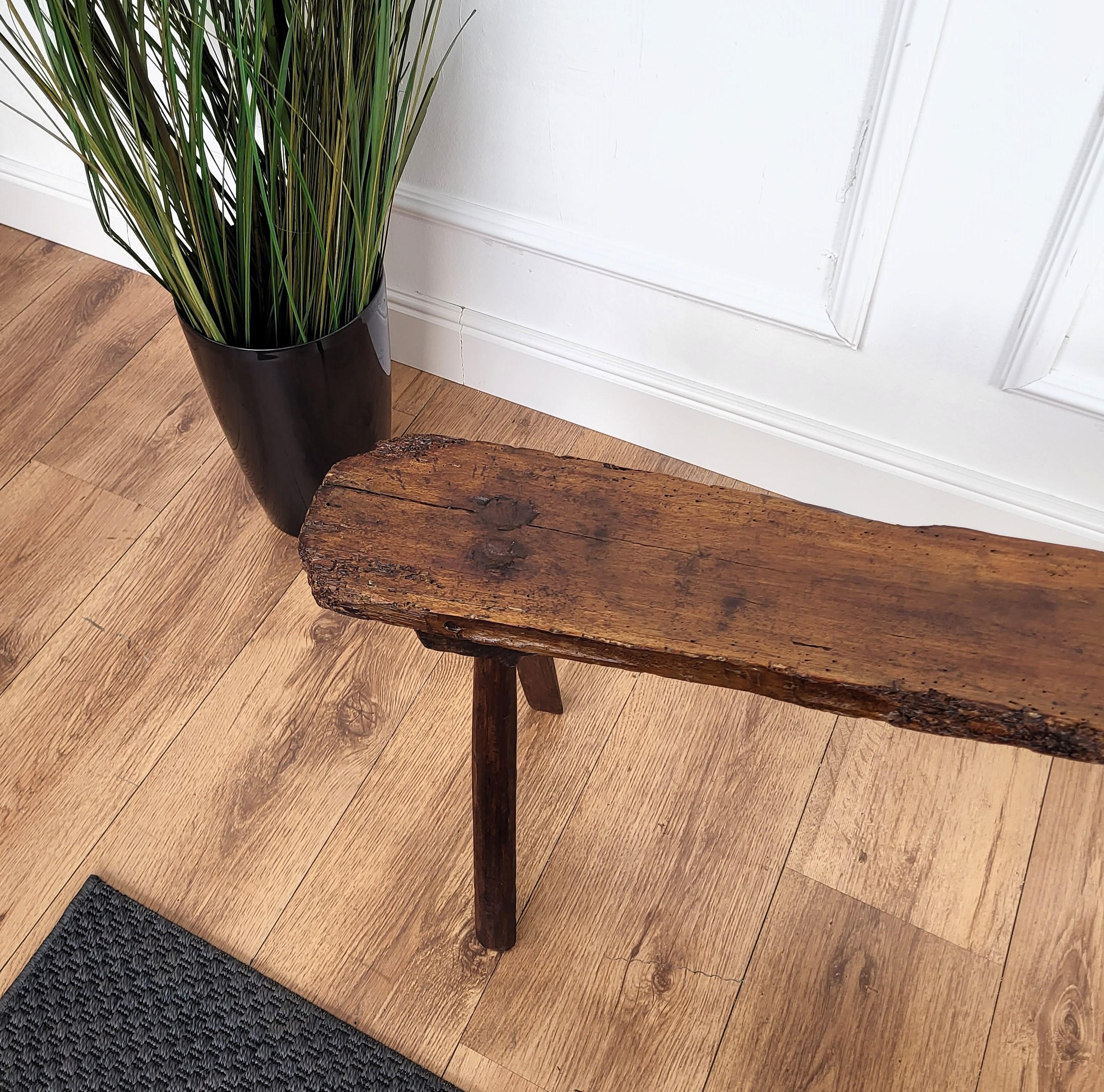Primitive Rustic Minimal Italian Wooden Bench Stool Side Table In Good Condition For Sale In Carimate, Como