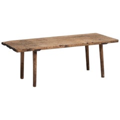 Table basse scandinave primitive, XIXe siècle