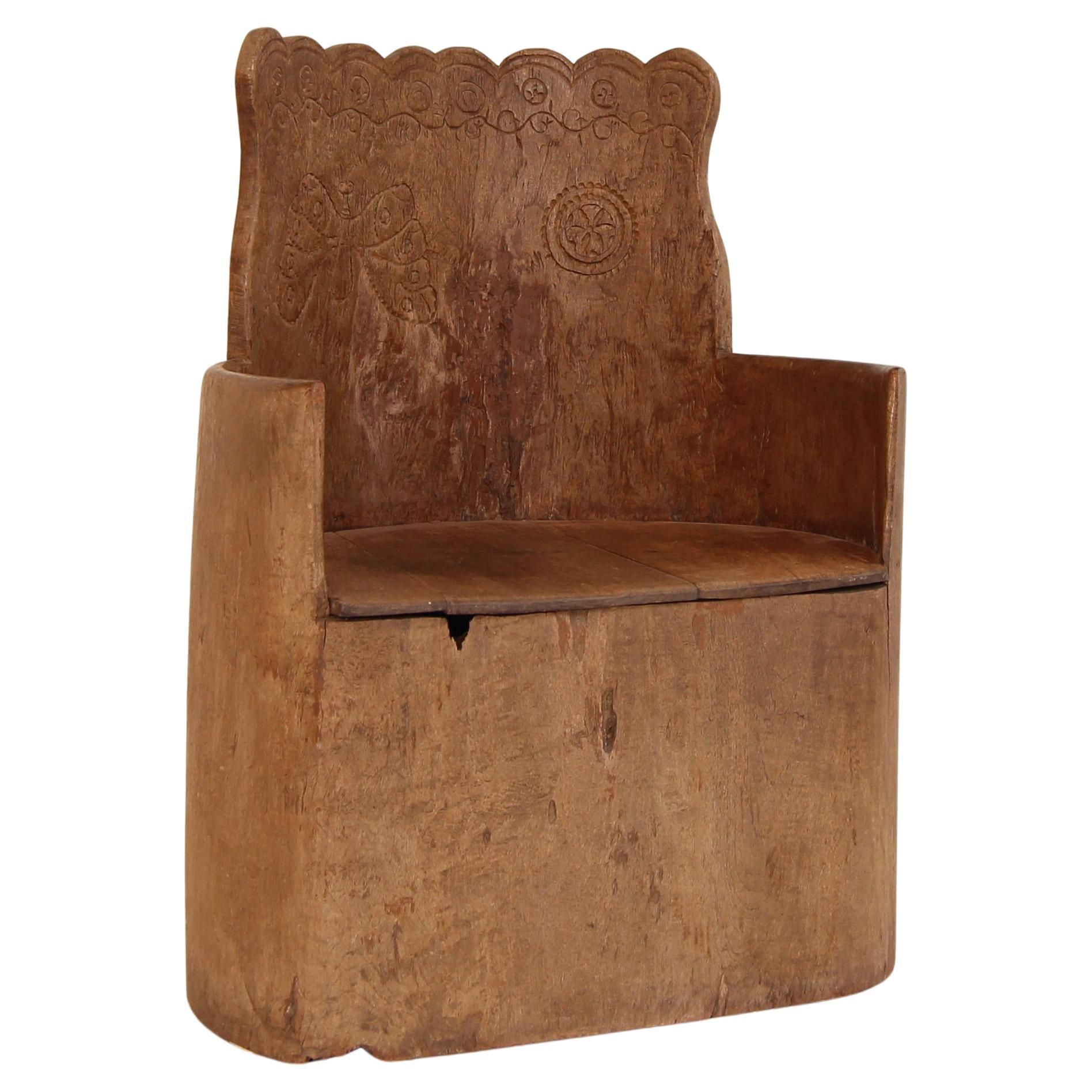 Fauteuil Primitif Scandinave Art Folklorique Souche d
Arbre Kubbstol en vente