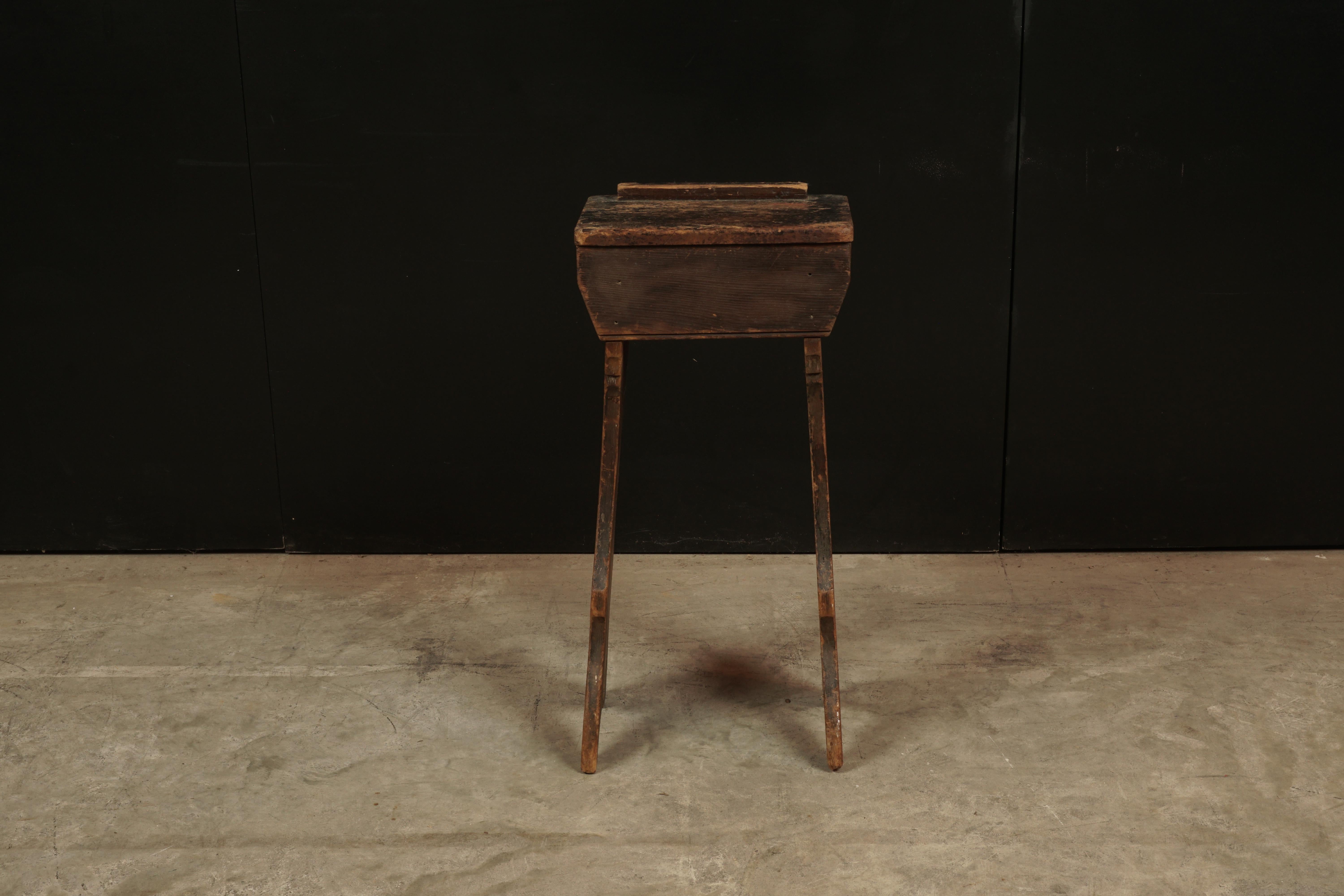 Primitive side table in pine, circa 1900. Fantastic shape and patina.