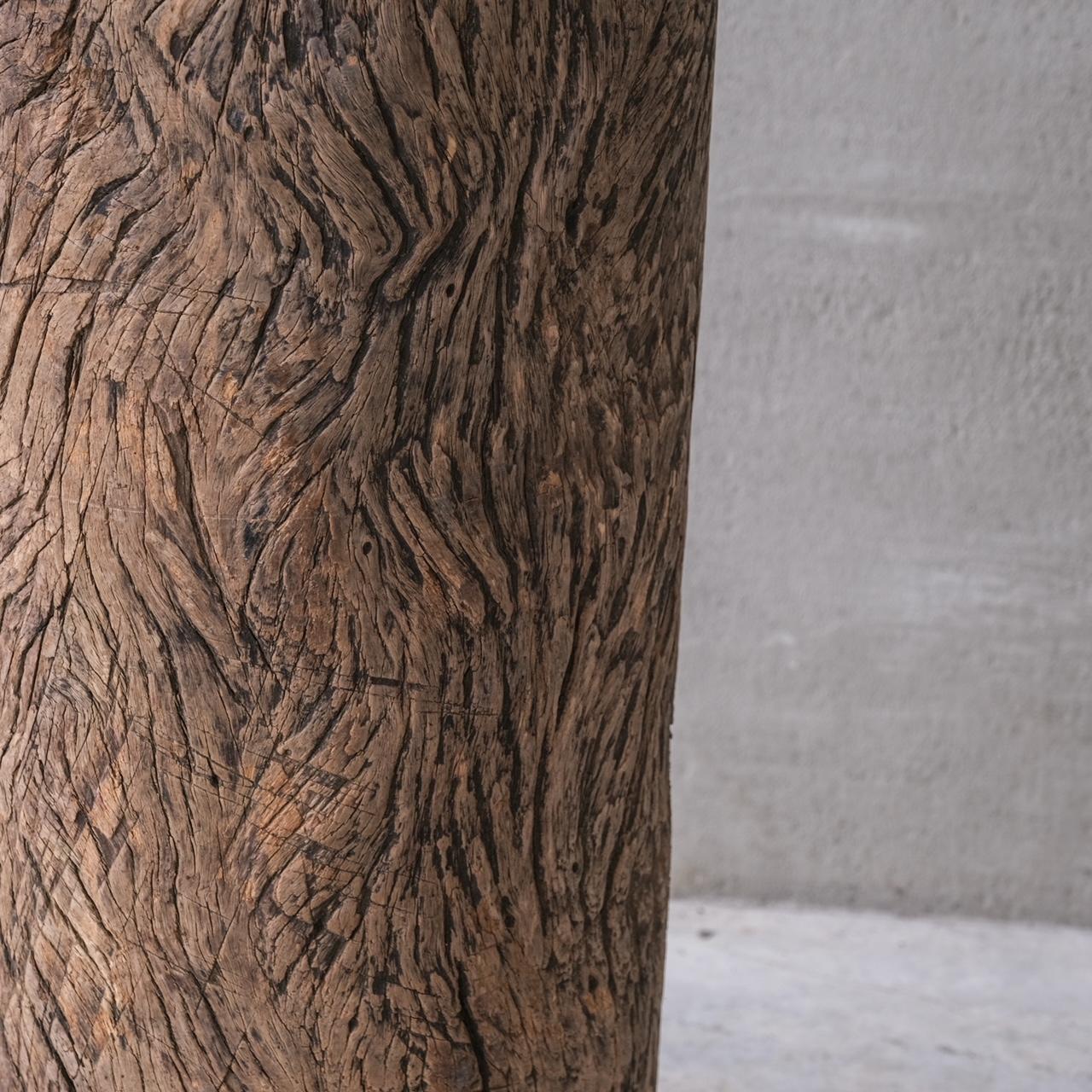 Primitive Solid Wooden Wabi-Sabi Pedestal  In Good Condition In London, GB