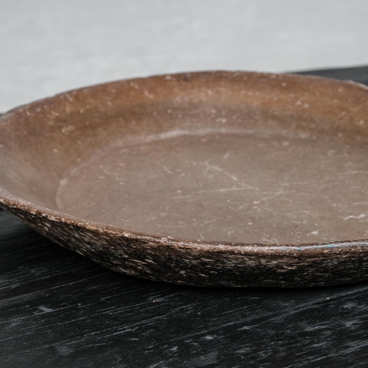 Plato nepalí de piedra primitiva en venta 2