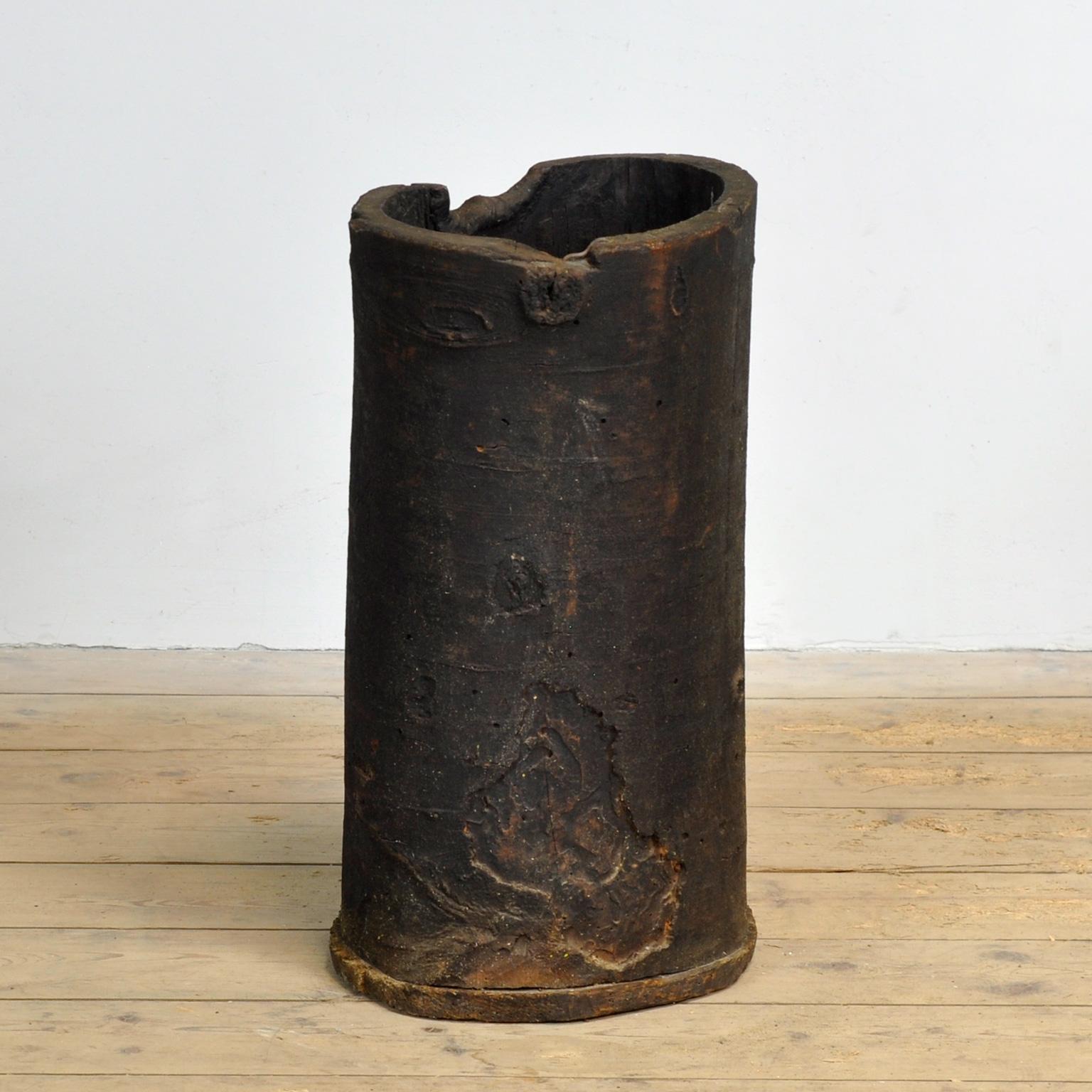Primitives Lagerfass/Pflanzgefäß, um 1900 (20. Jahrhundert) im Angebot
