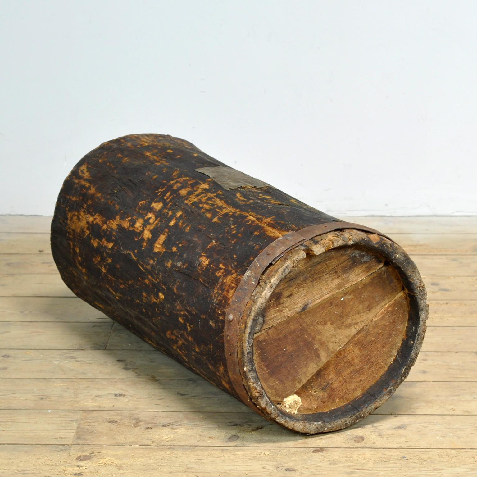Primitives Lagerfass/Pflanzgefäß, um 1900 im Angebot 1