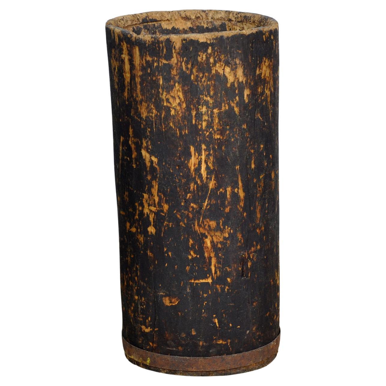Barril/plantador de almacenamiento primitivo, hacia 1900