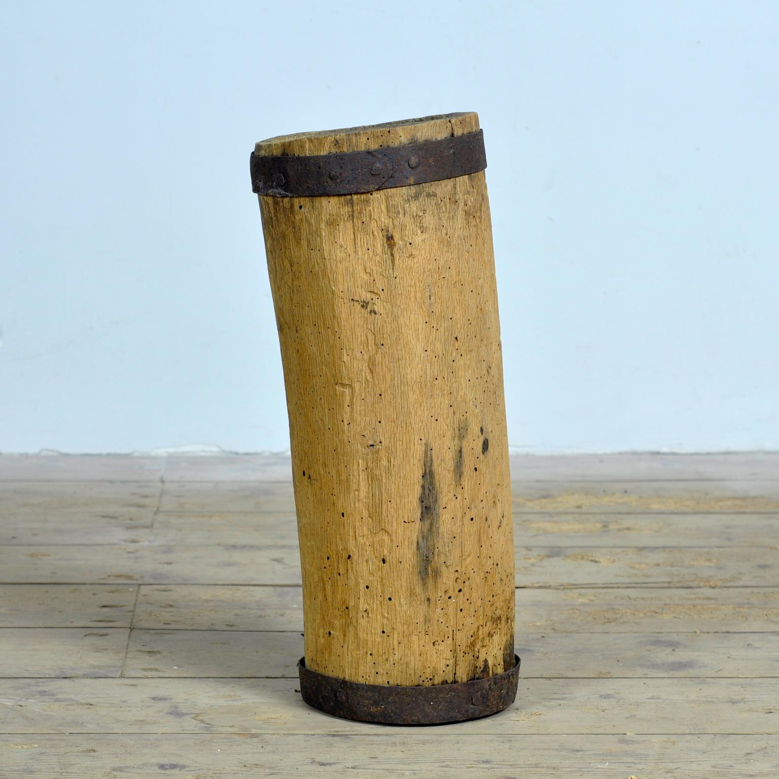 Primitives Vorratsfass/Vase, um 1900 im Zustand „Relativ gut“ im Angebot in Amsterdam, Noord Holland