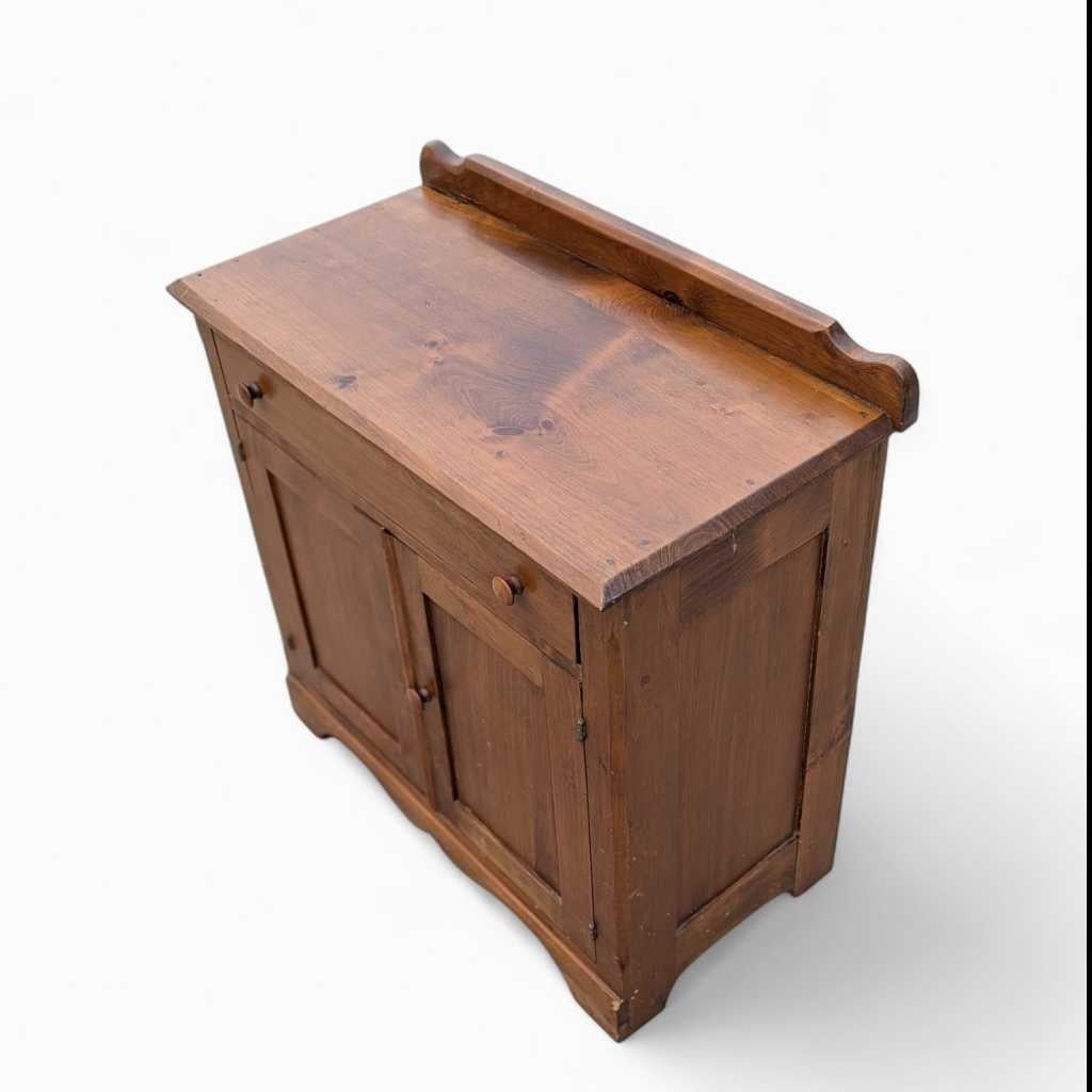 Primitive Storage Cabinet, Solid Wood, Natural Finish, USA, c. 1940s For Sale 4