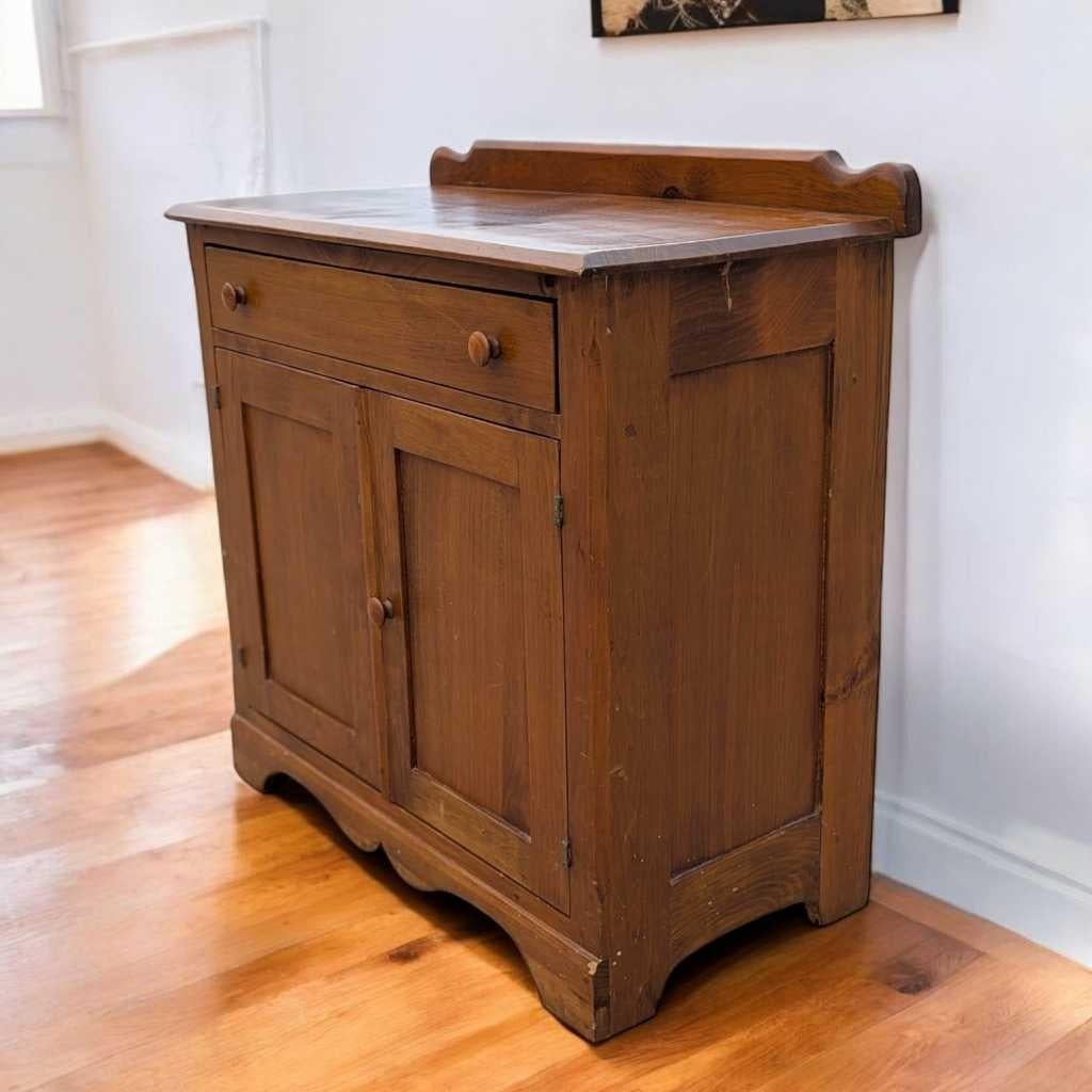 Primitive Storage Cabinet, Solid Wood, Natural Finish, USA, c. 1940s For Sale 8