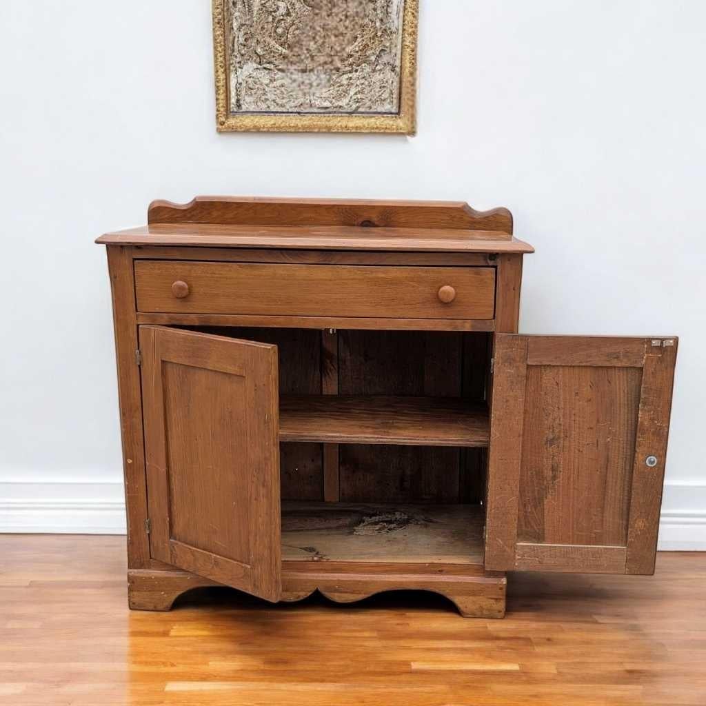 Primitive Storage Cabinet, Solid Wood, Natural Finish, USA, c. 1940s In Good Condition For Sale In Rancho Cucamonga, CA