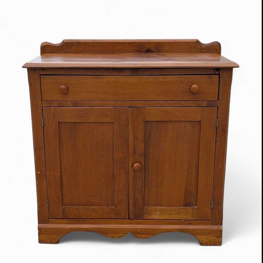 Primitive Storage Cabinet, Solid Wood, Natural Finish, USA, c. 1940s For Sale 1