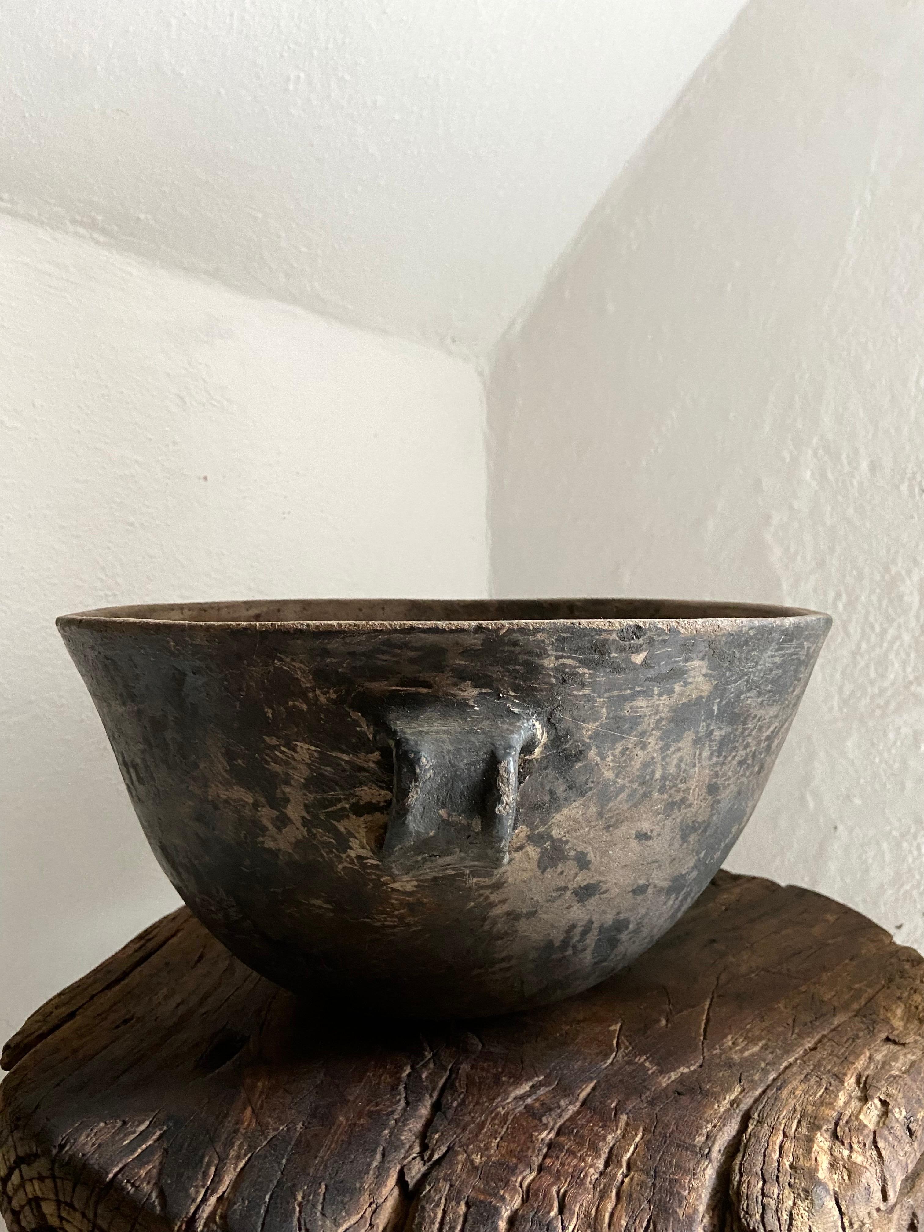 Late 20th Century Primitive Style Ceramic Bowl From Mexico, Circa 1970's