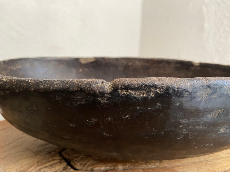 Rustic Primitive Styled Ceramic Bowl From The Mixteca Region of Oaxaca, Mexico For Sale