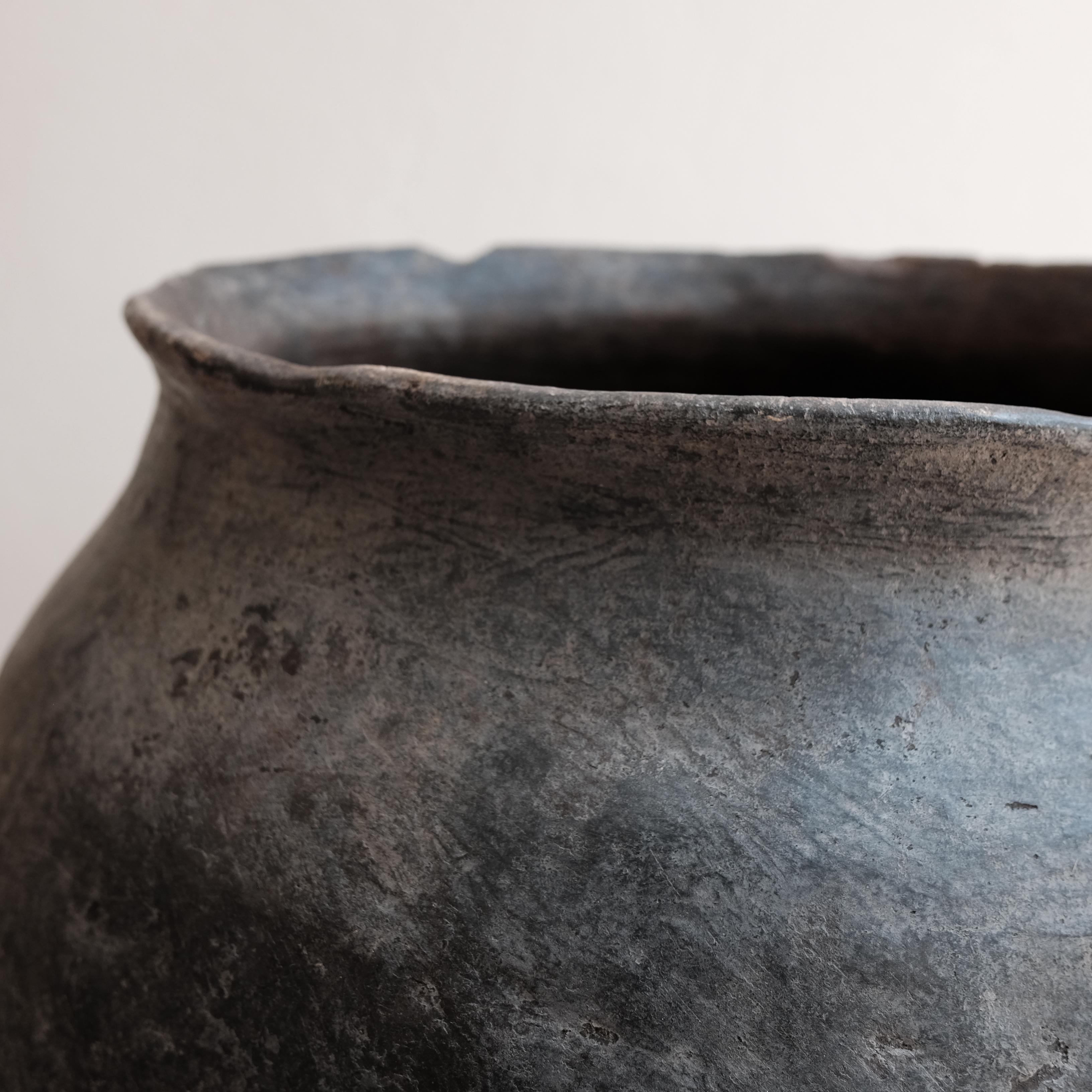 Mexican Primitive Styled Pot from Oaxaca