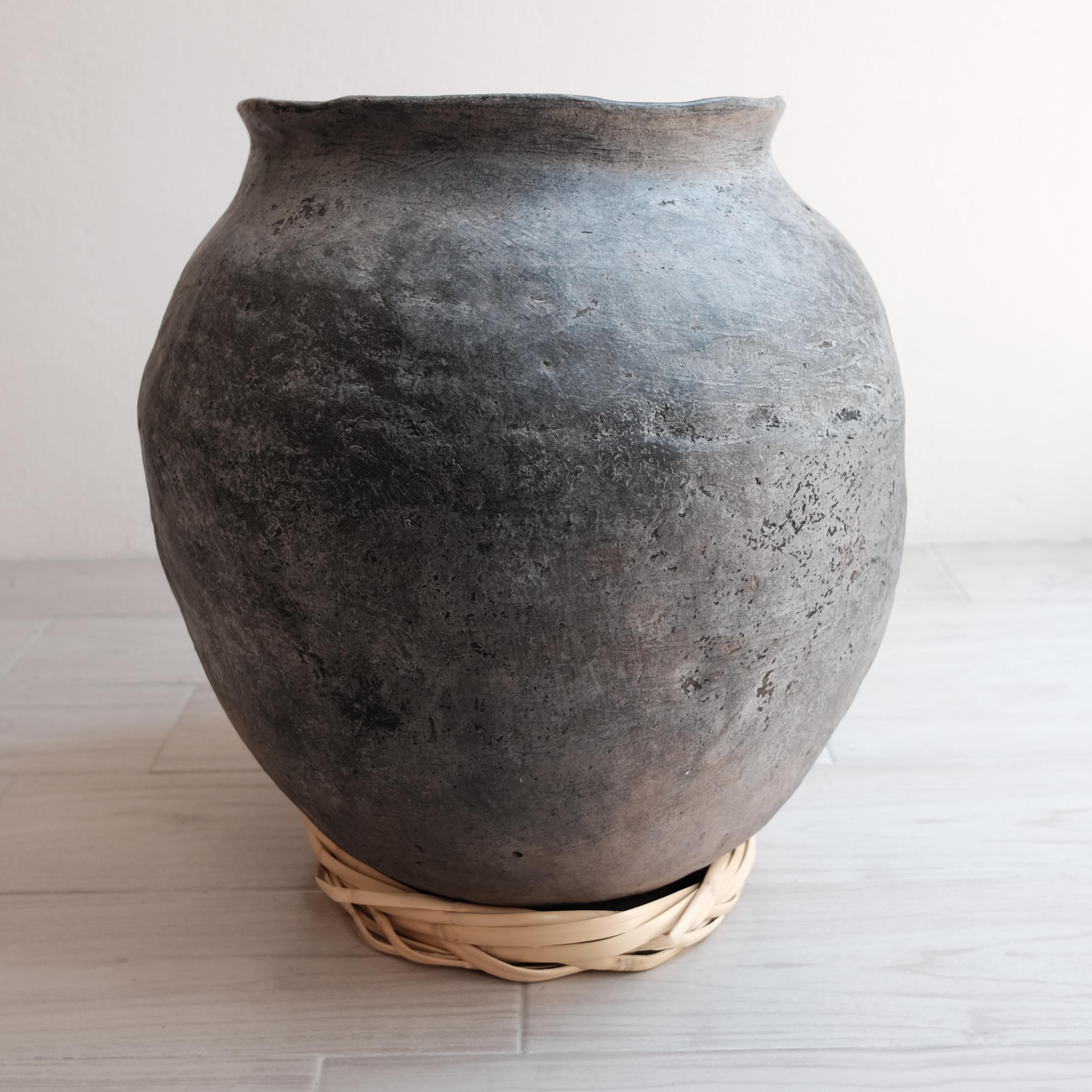 Fired Primitive Styled Pot from Oaxaca