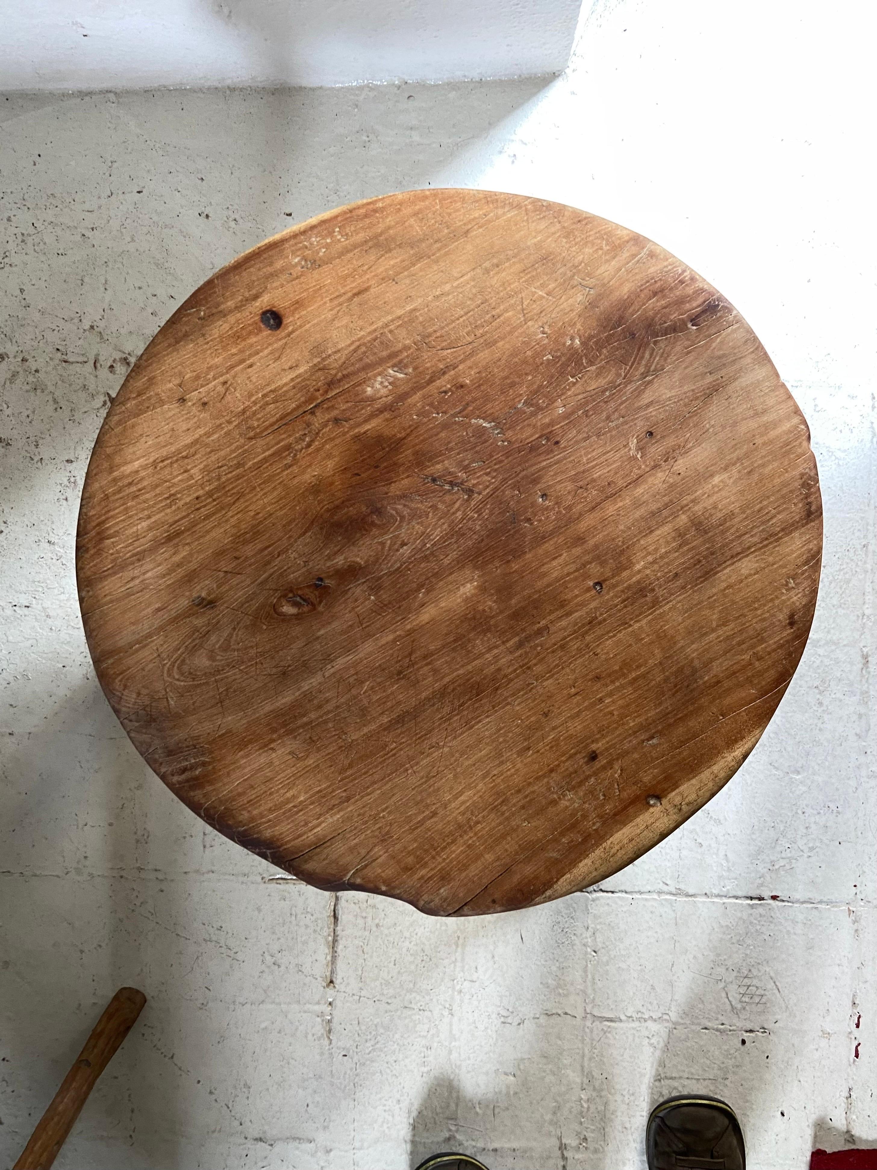 Primitive Styled Round Table From Yucatan, Mexico, Circa 1970´s 9