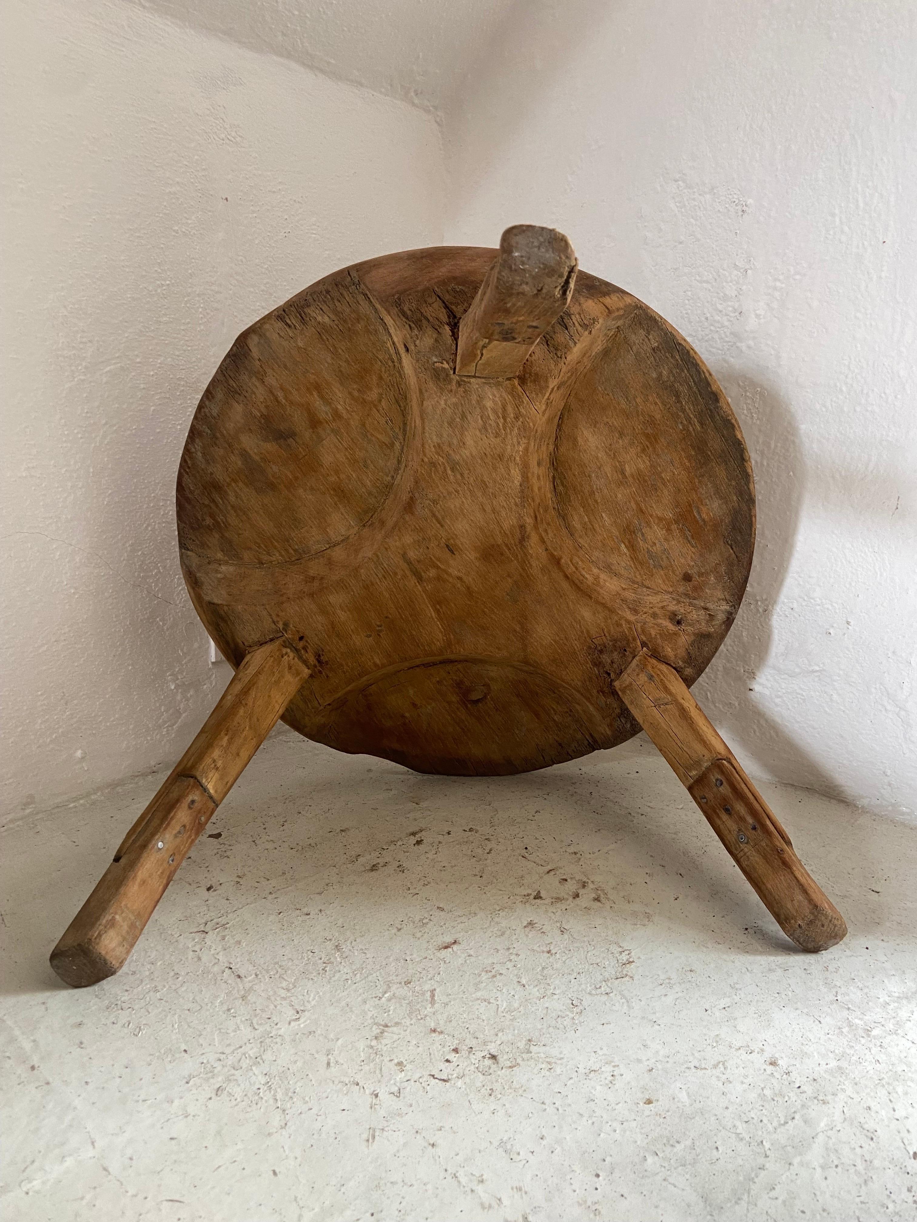 Primitive Styled Round Table From Yucatan, Mexico, Circa 1970´s 10