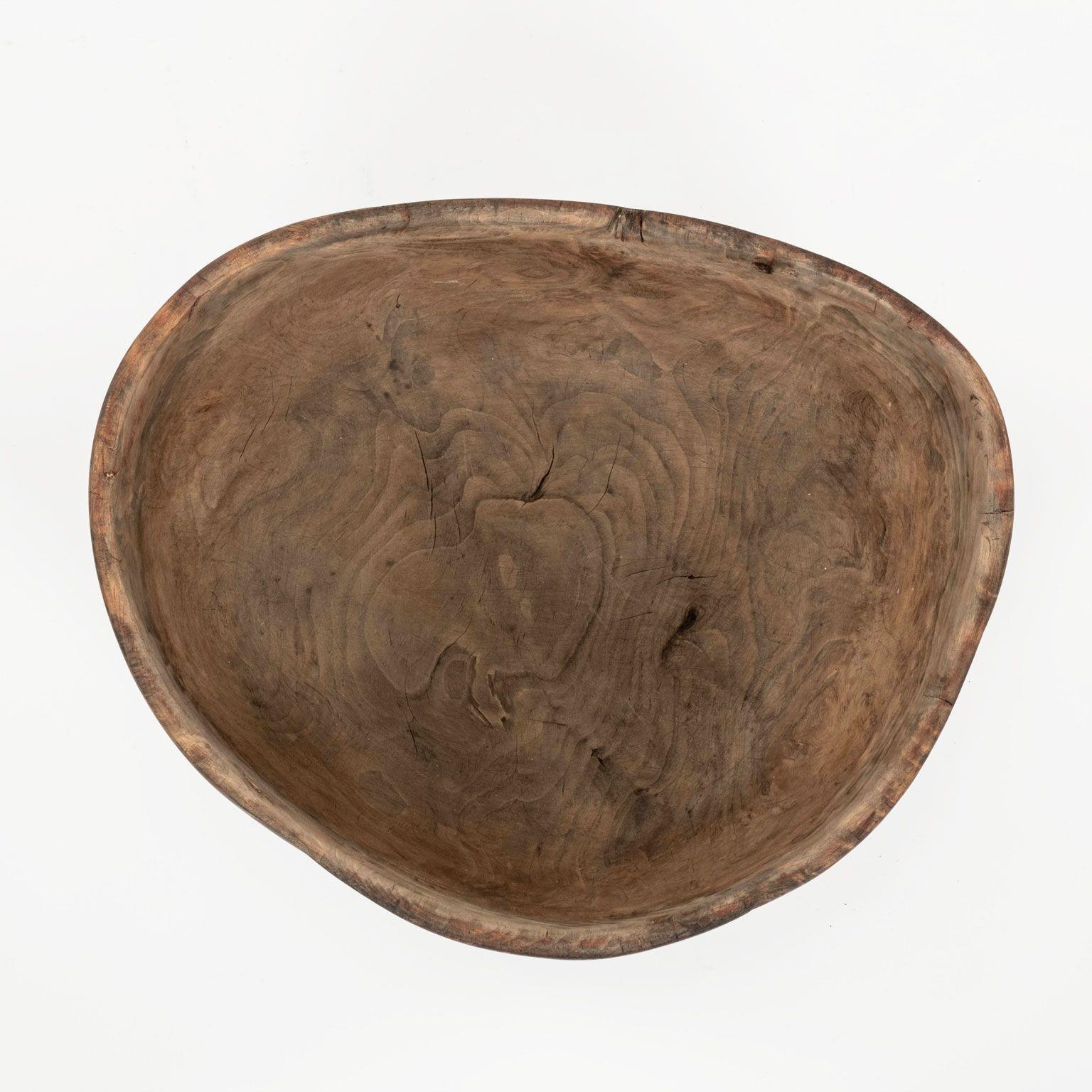 19th Century Primitive Swedish Burl Root Wood Dugout Bowl with Traces of Exterior Red Paint For Sale