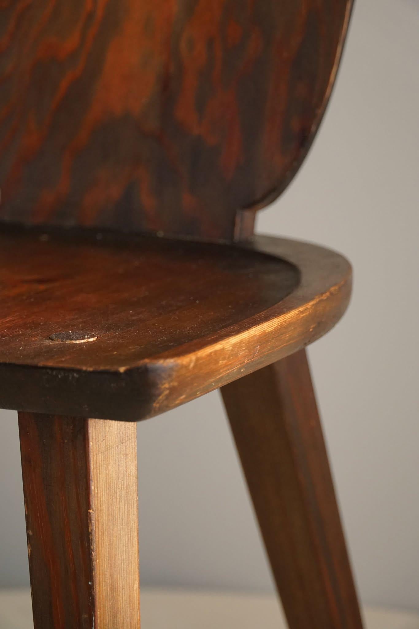 Chaise rustique en pin suédois, style Carl Malmsten, début du 20e siècle en vente 1