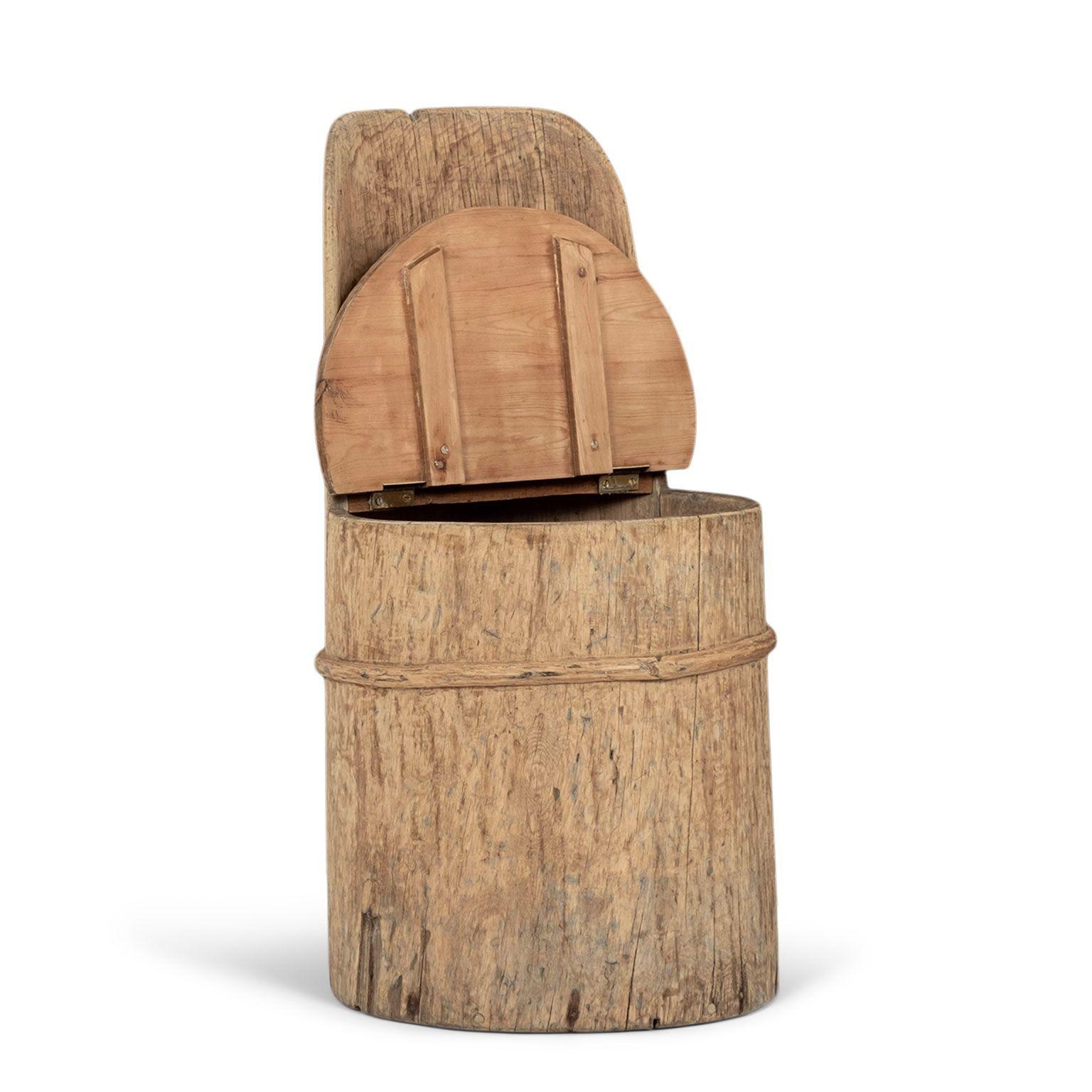 Primitive Swedish Pine Log Chair or Kubbestol For Sale 1