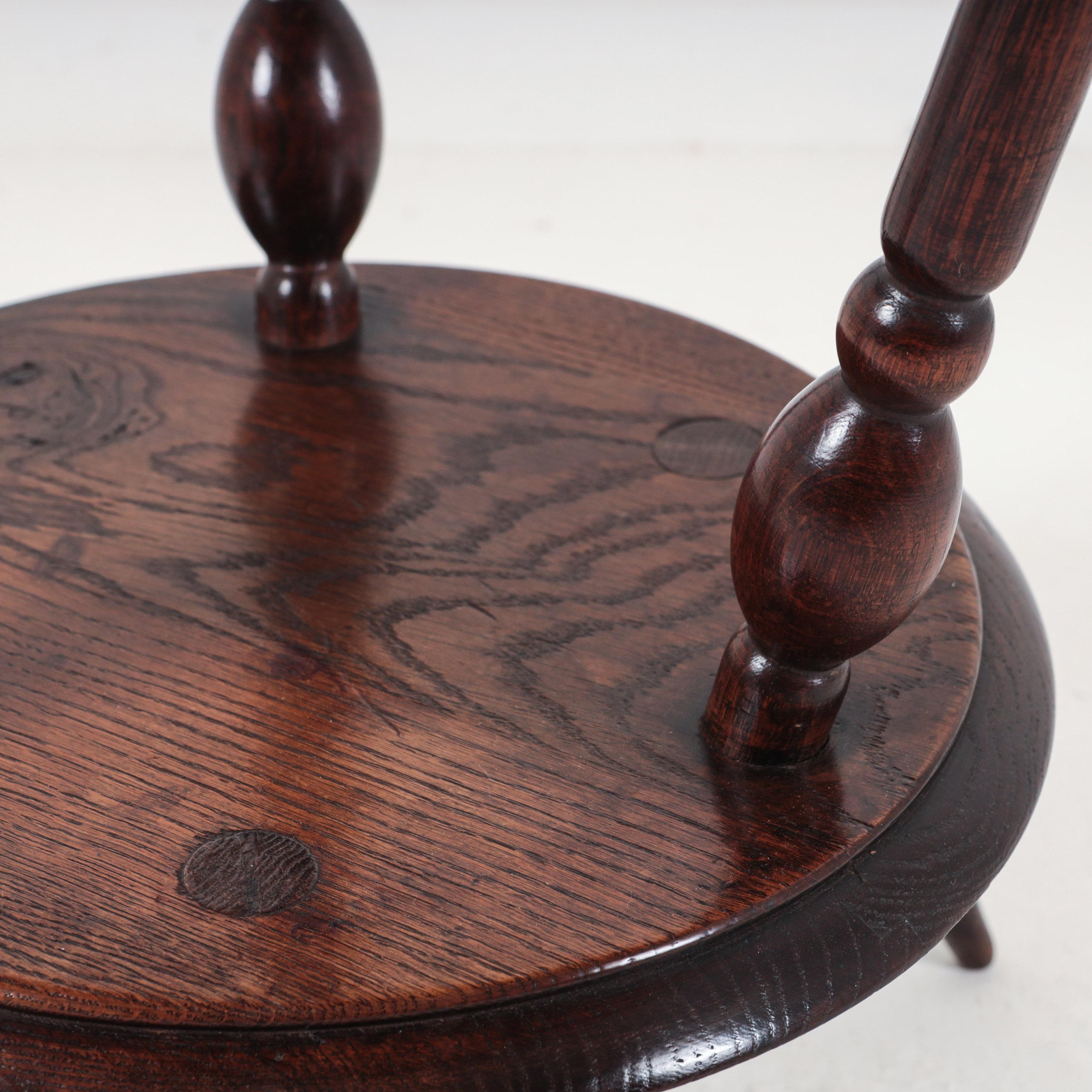 Chêne Table primitive par Charles Dudouyt pour L'Abeillée C.1922 - 1931 en vente