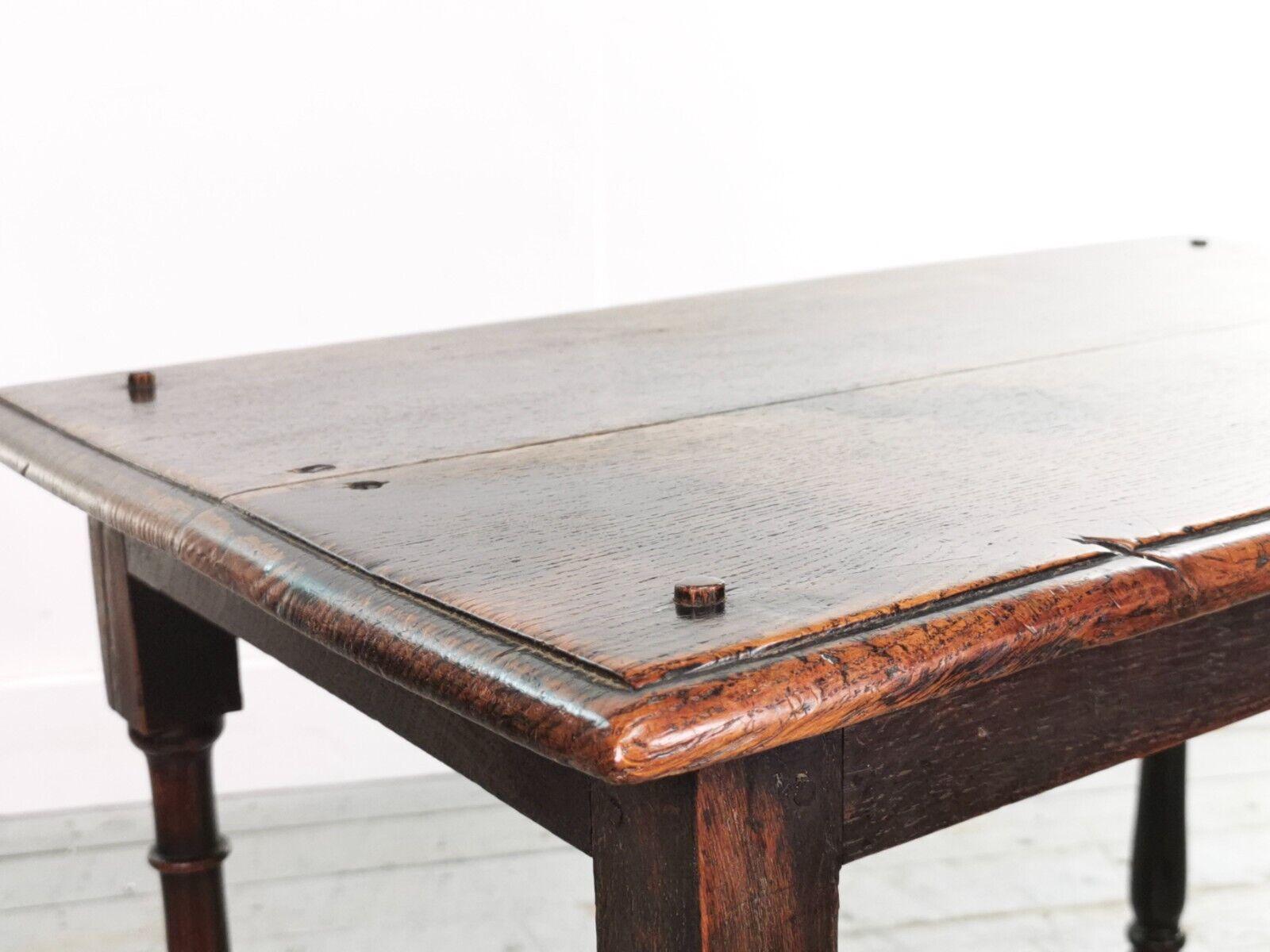 Antique 18th Century Primitive Occasional Table In Good Condition For Sale In STOKE ON TRENT, GB