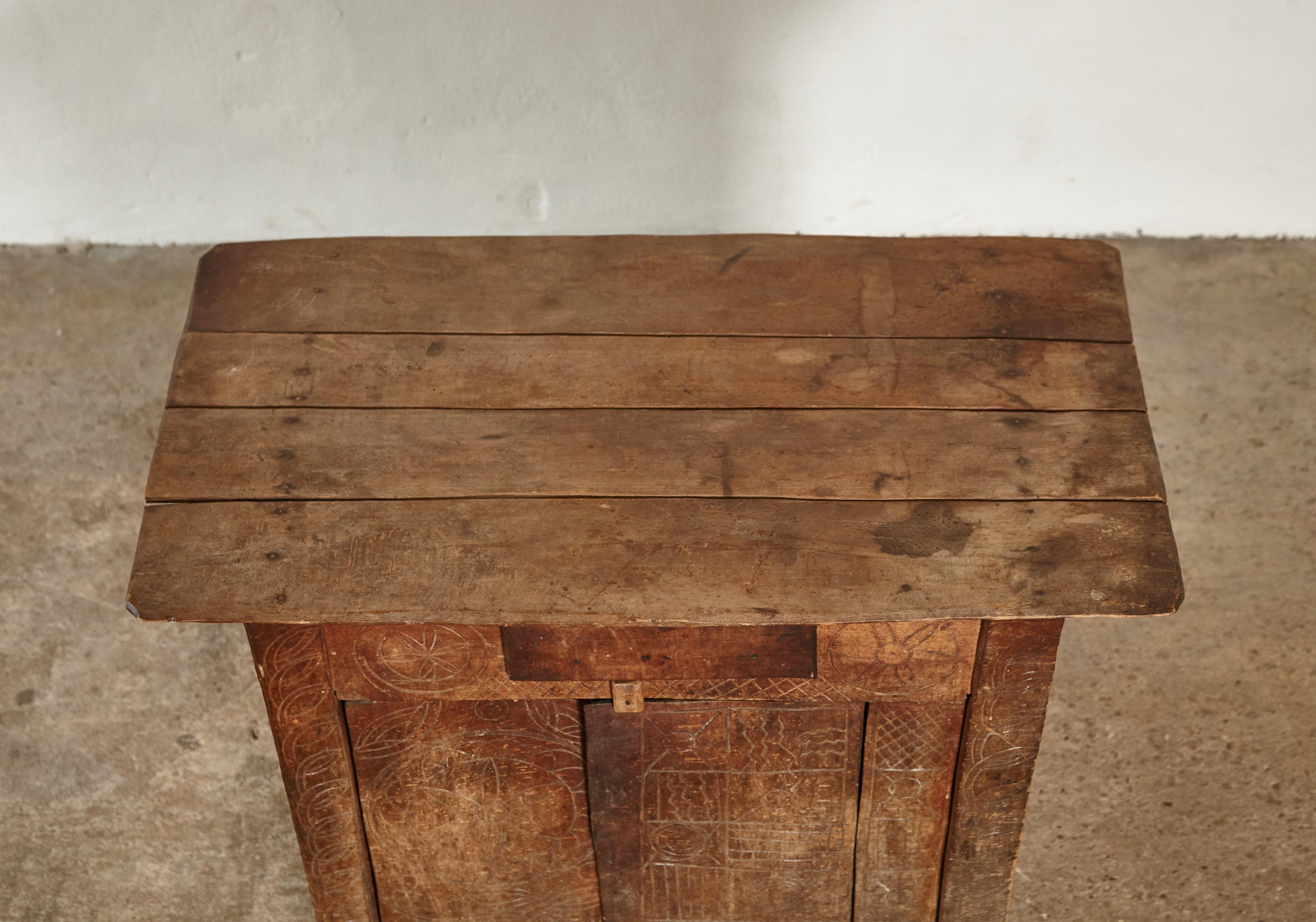 Wood Primitive Transylvanian Cabinet No 1
